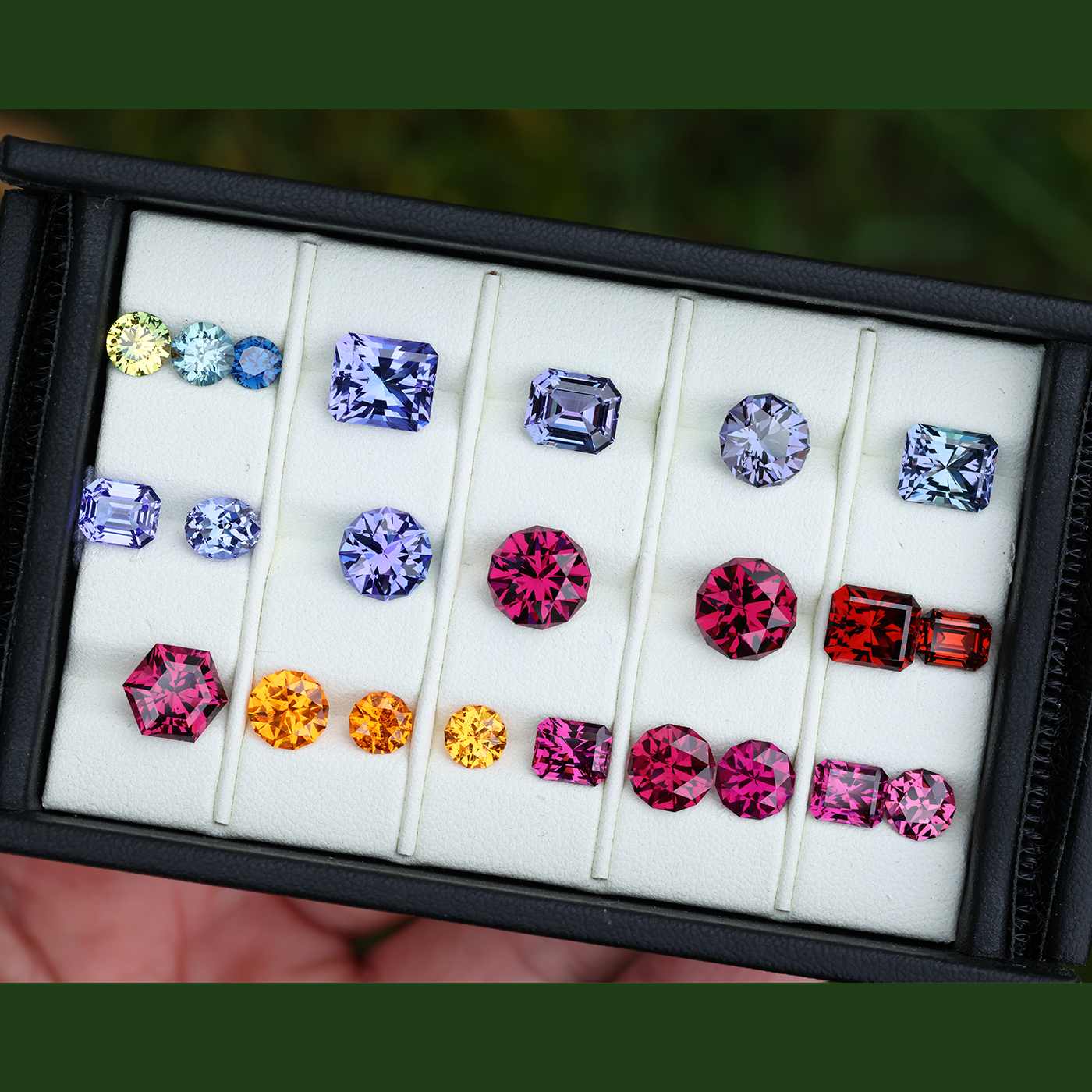 Rhodolite 3.69 ct