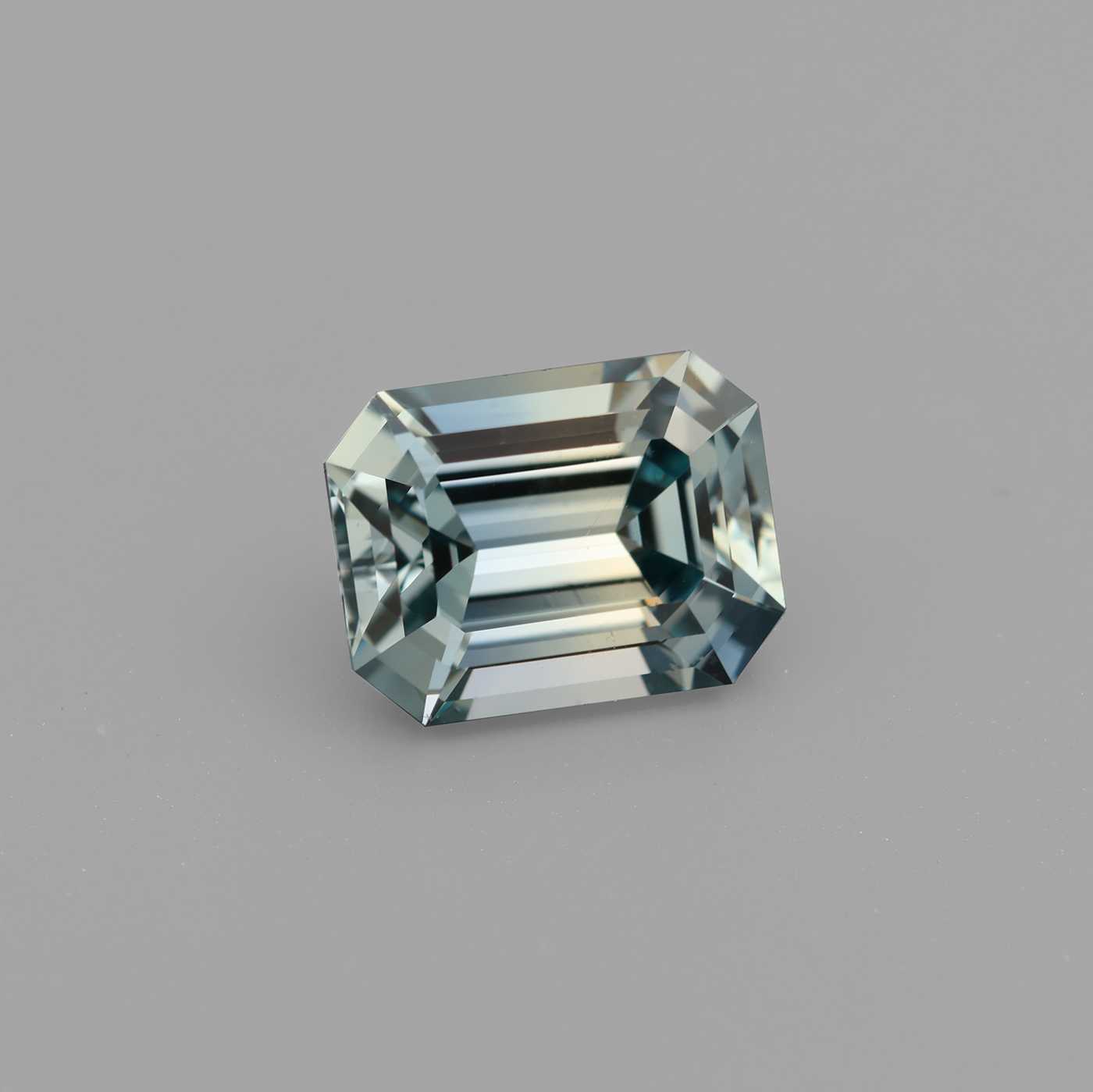 Sapphire 3.37 ct