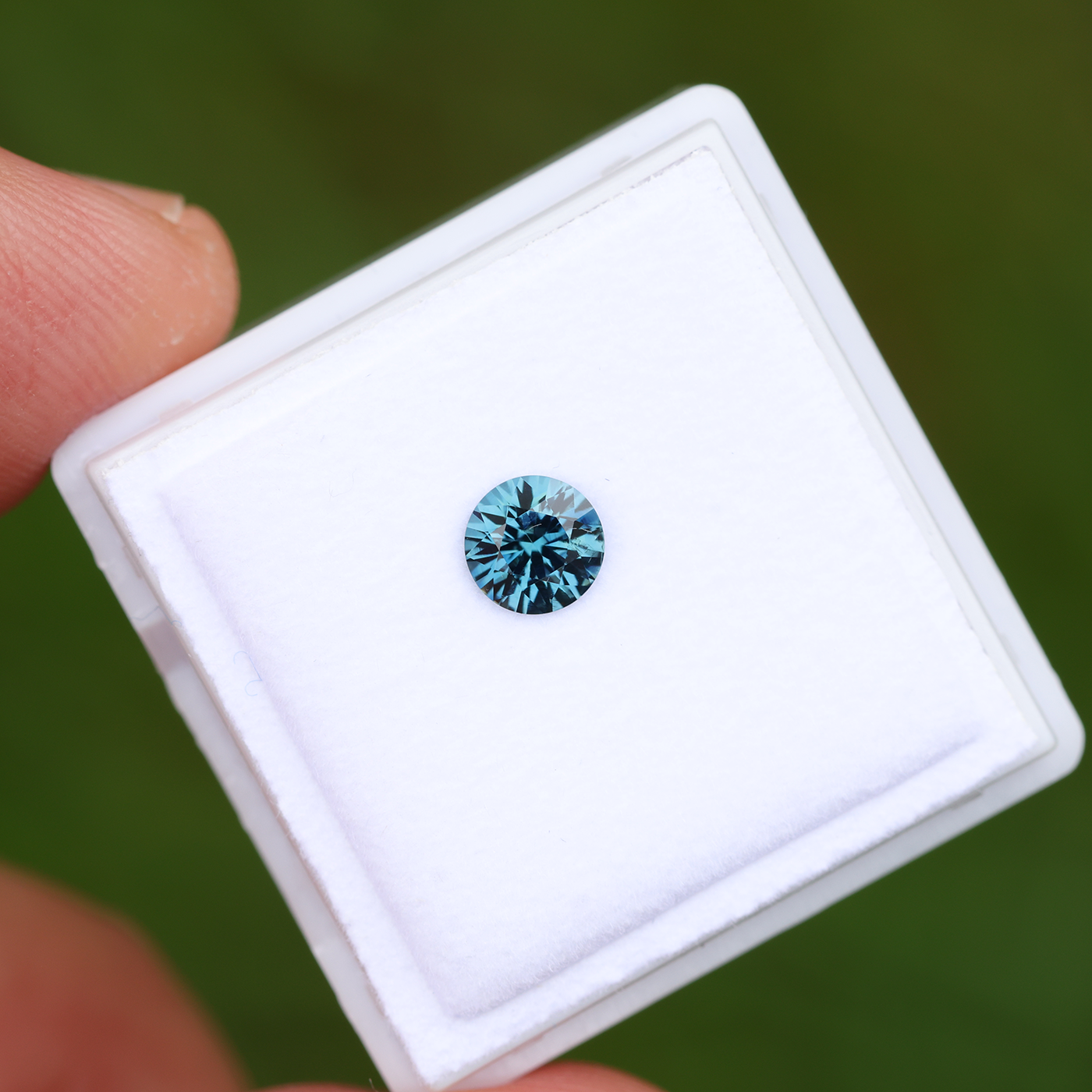 Sapphire 0.56 ct