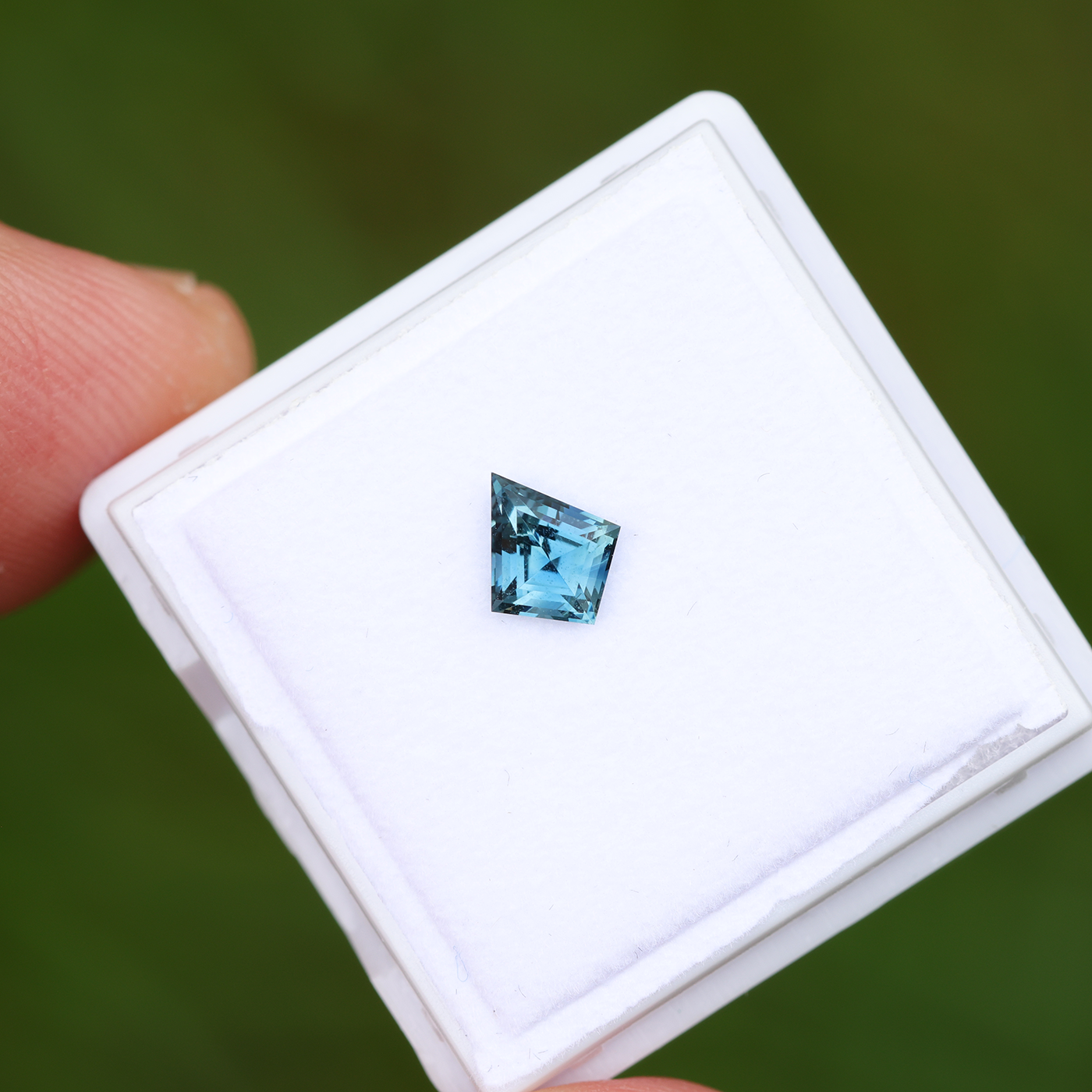 Sapphire 0.51 ct