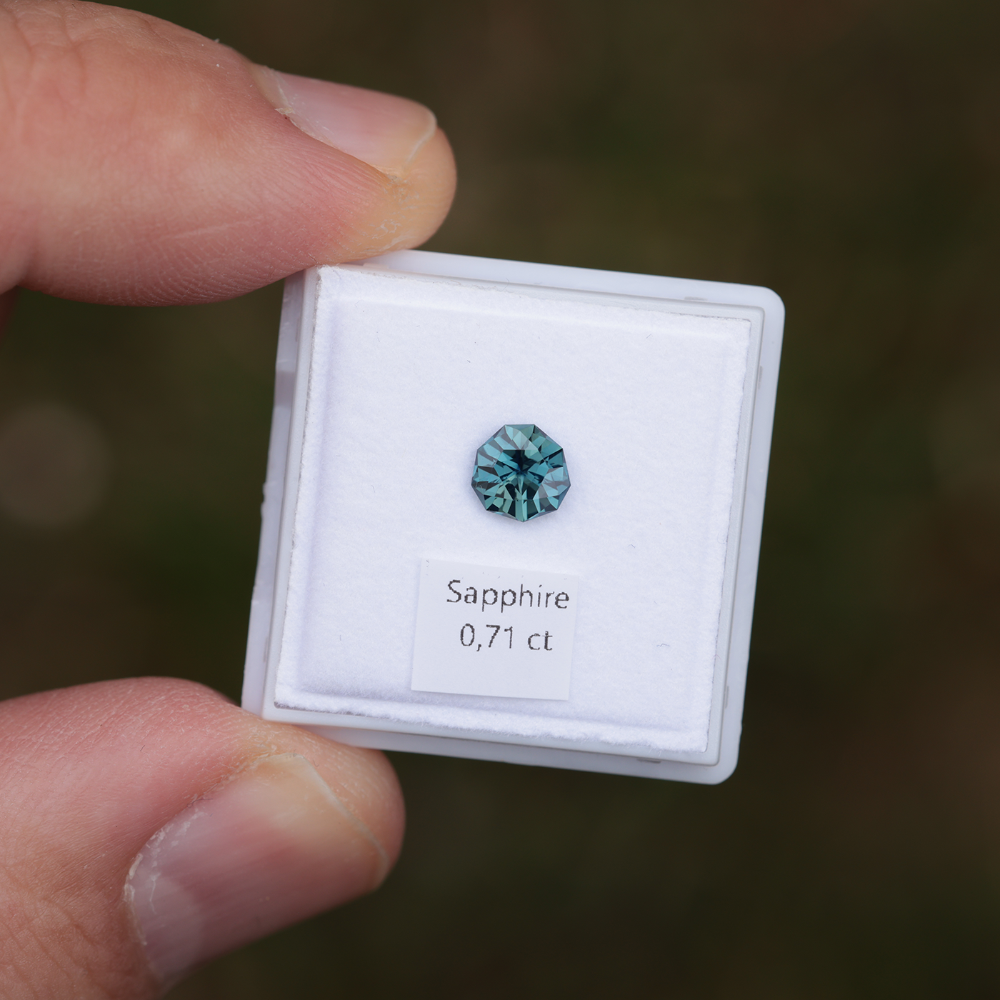 Sapphire 0.71 ct