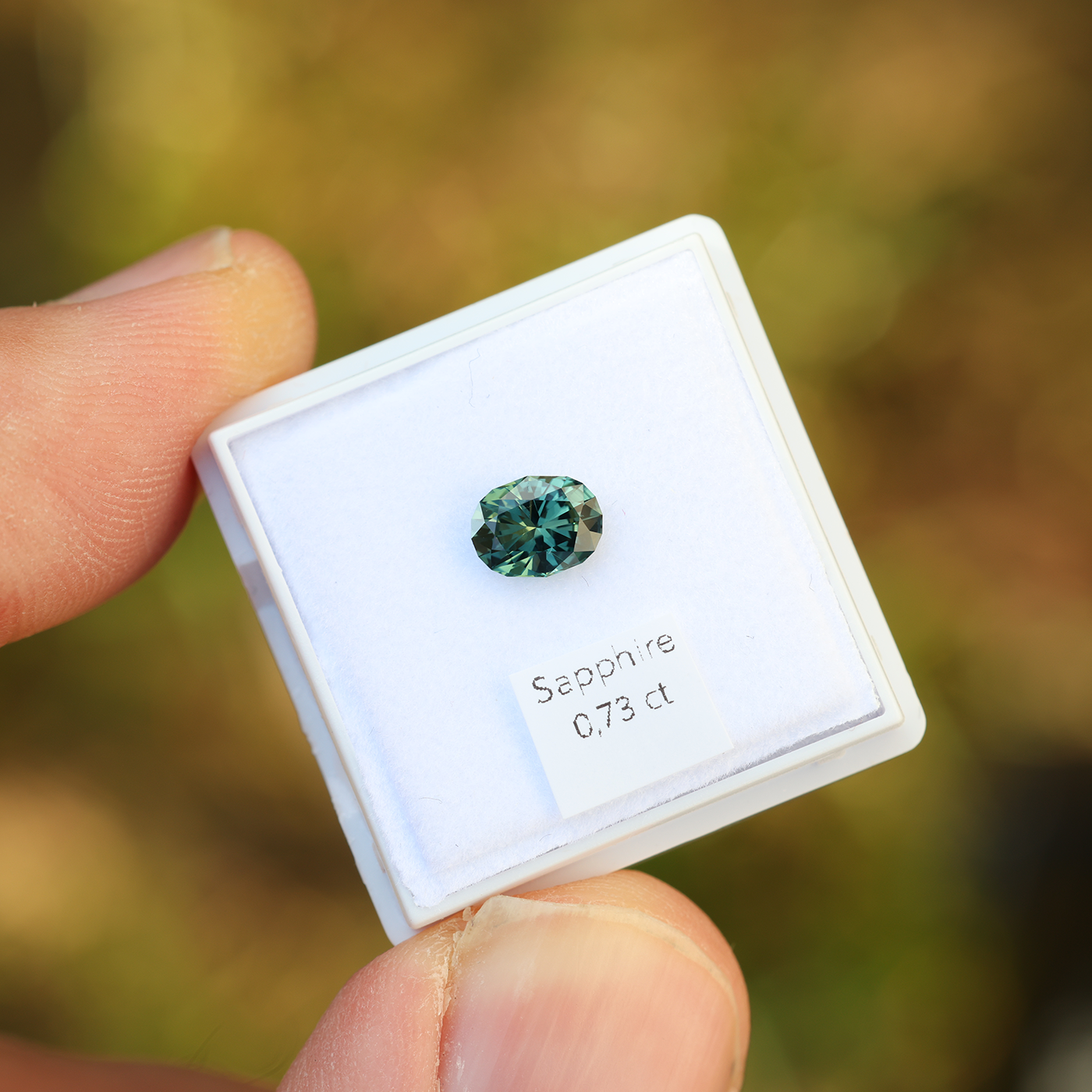 Sapphire 0.73 ct