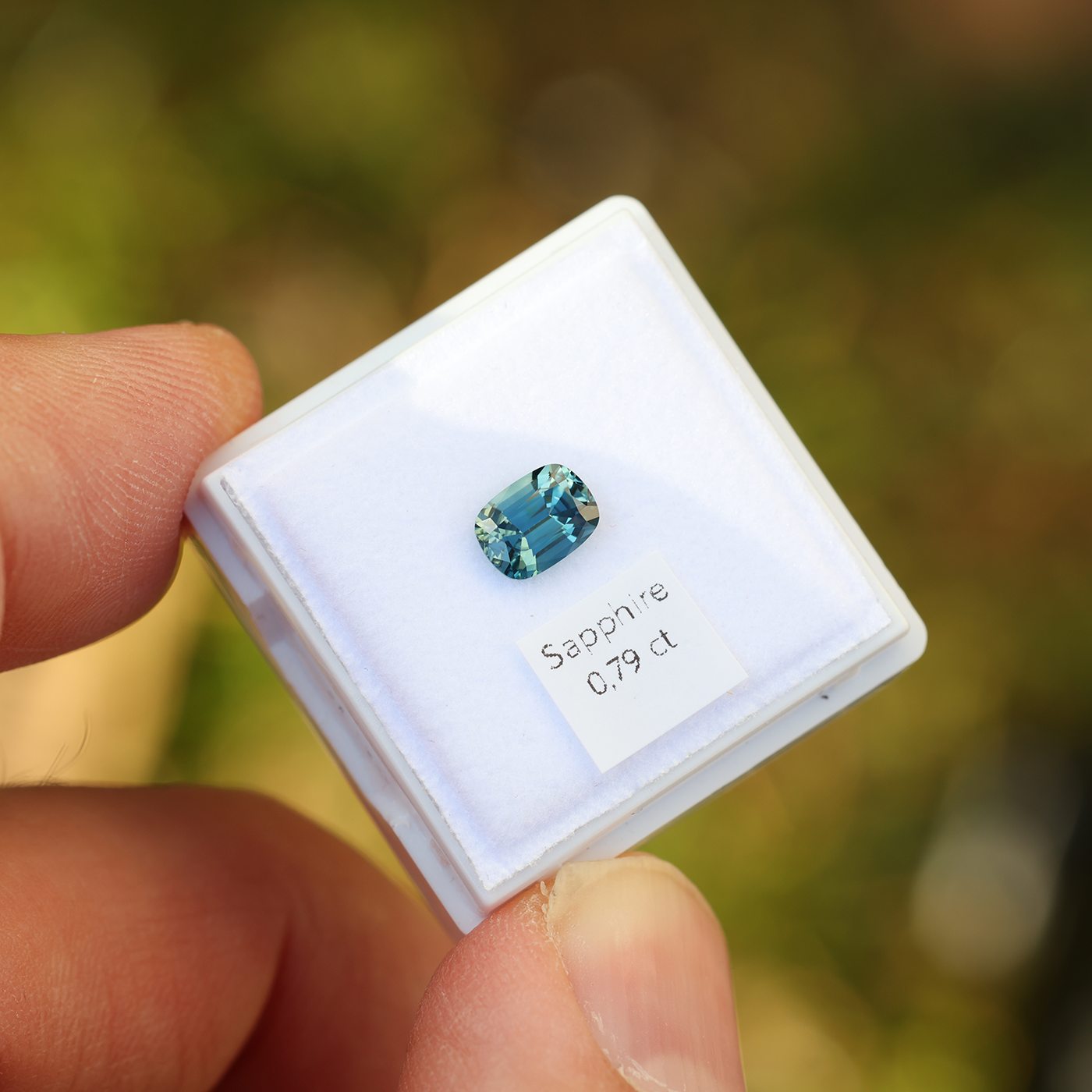 Sapphire 0.79 ct