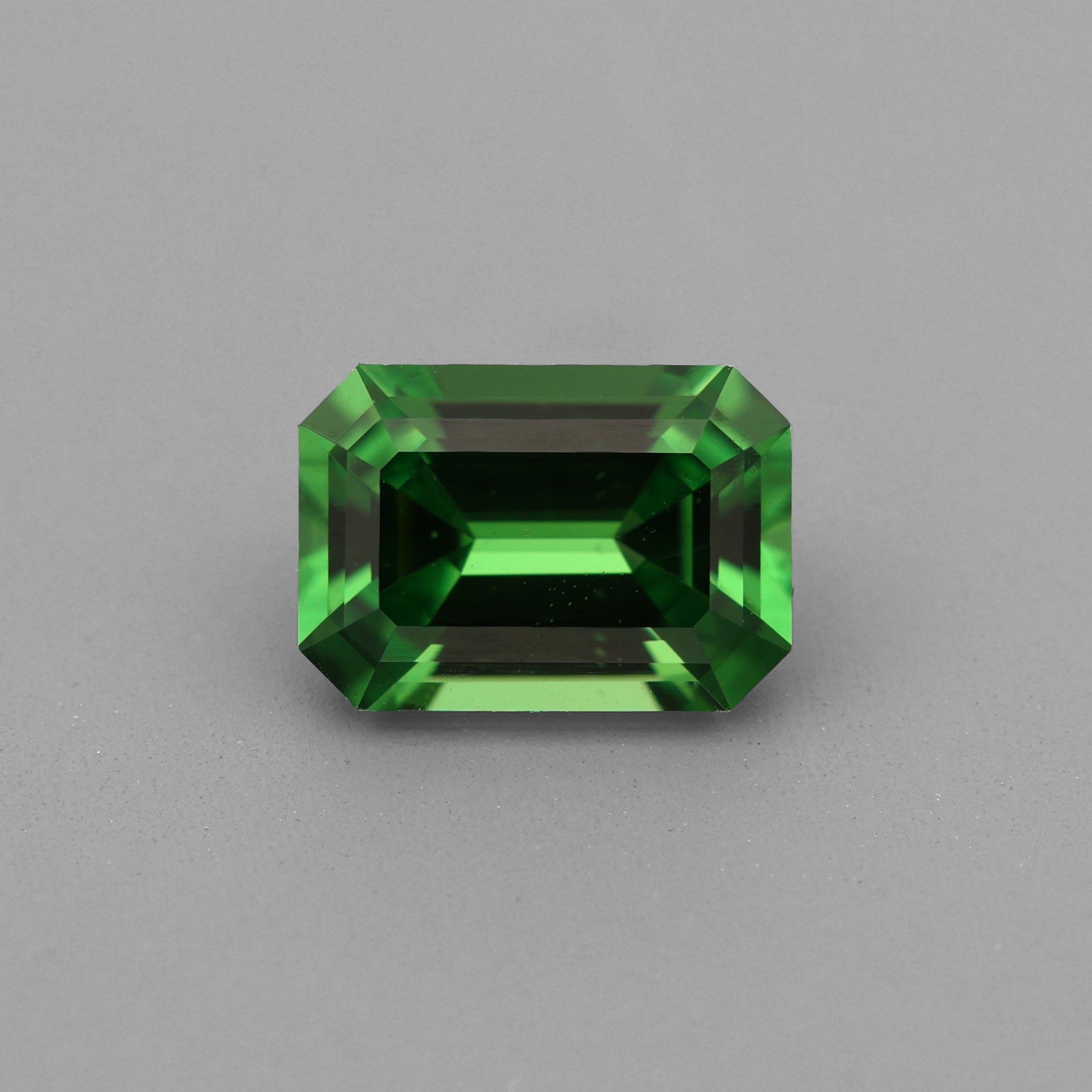 Tsavorite 0.87 ct