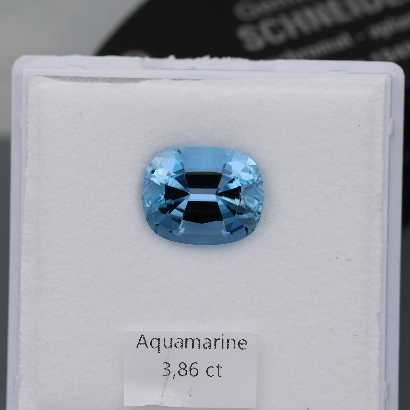 Aquamarin 3.86 ct