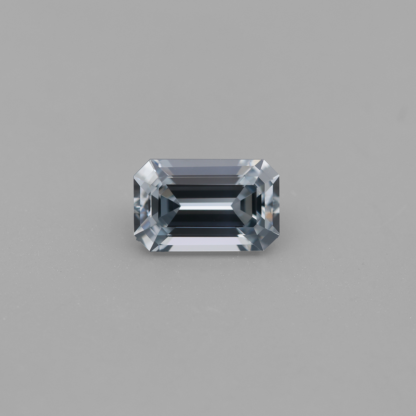 Spinell 0.83 ct