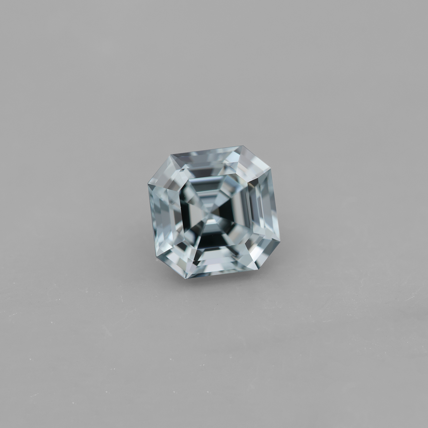 Spinel 1.13 ct