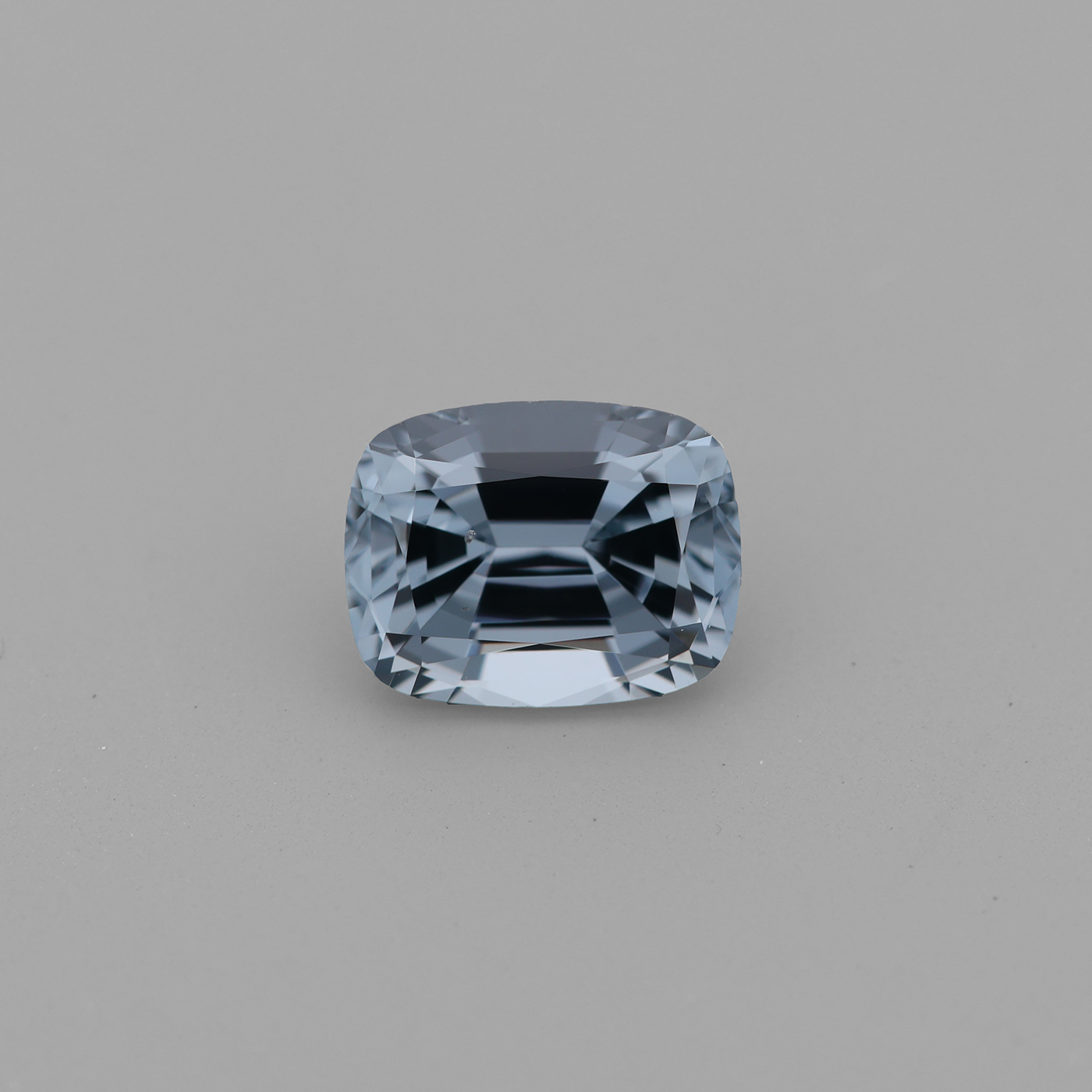 Spinel 1.18 ct