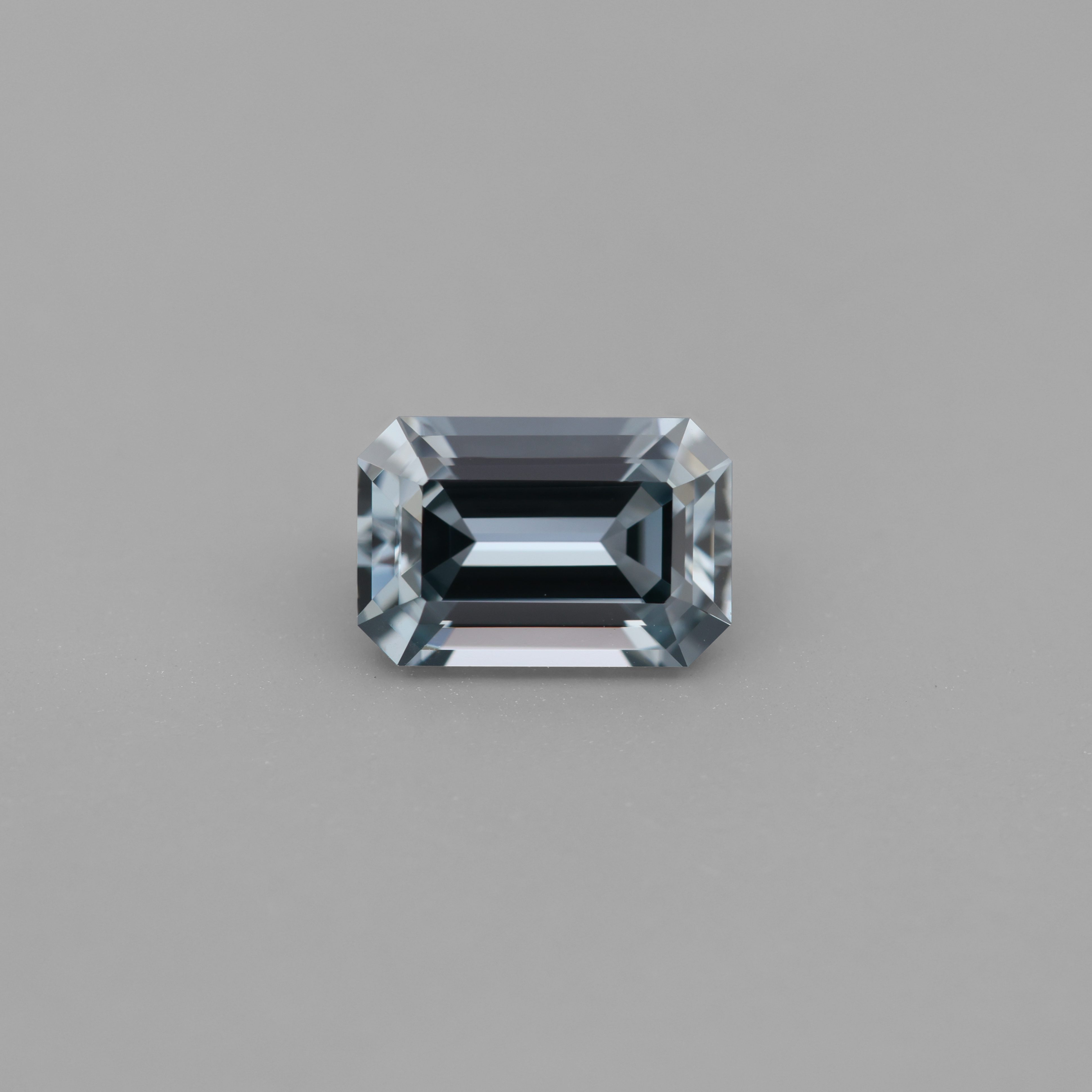 Spinel 1.04 ct