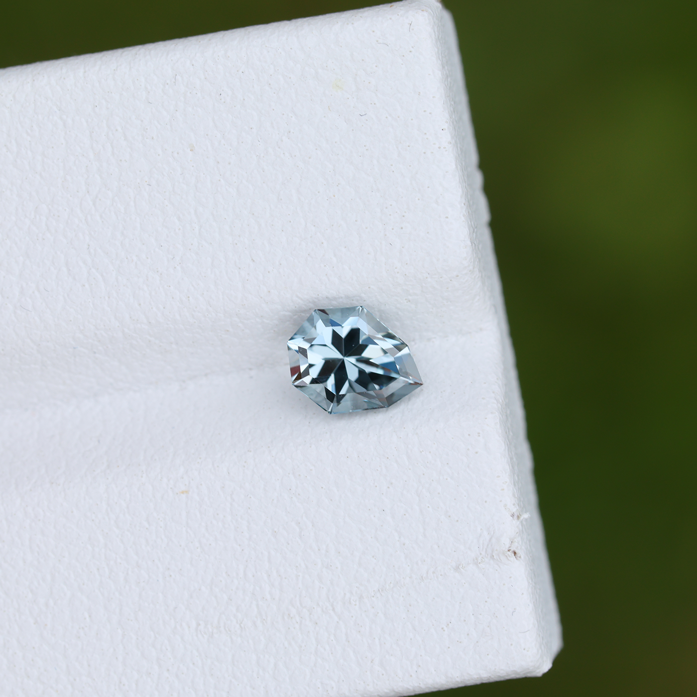 Spinel 0.82 ct