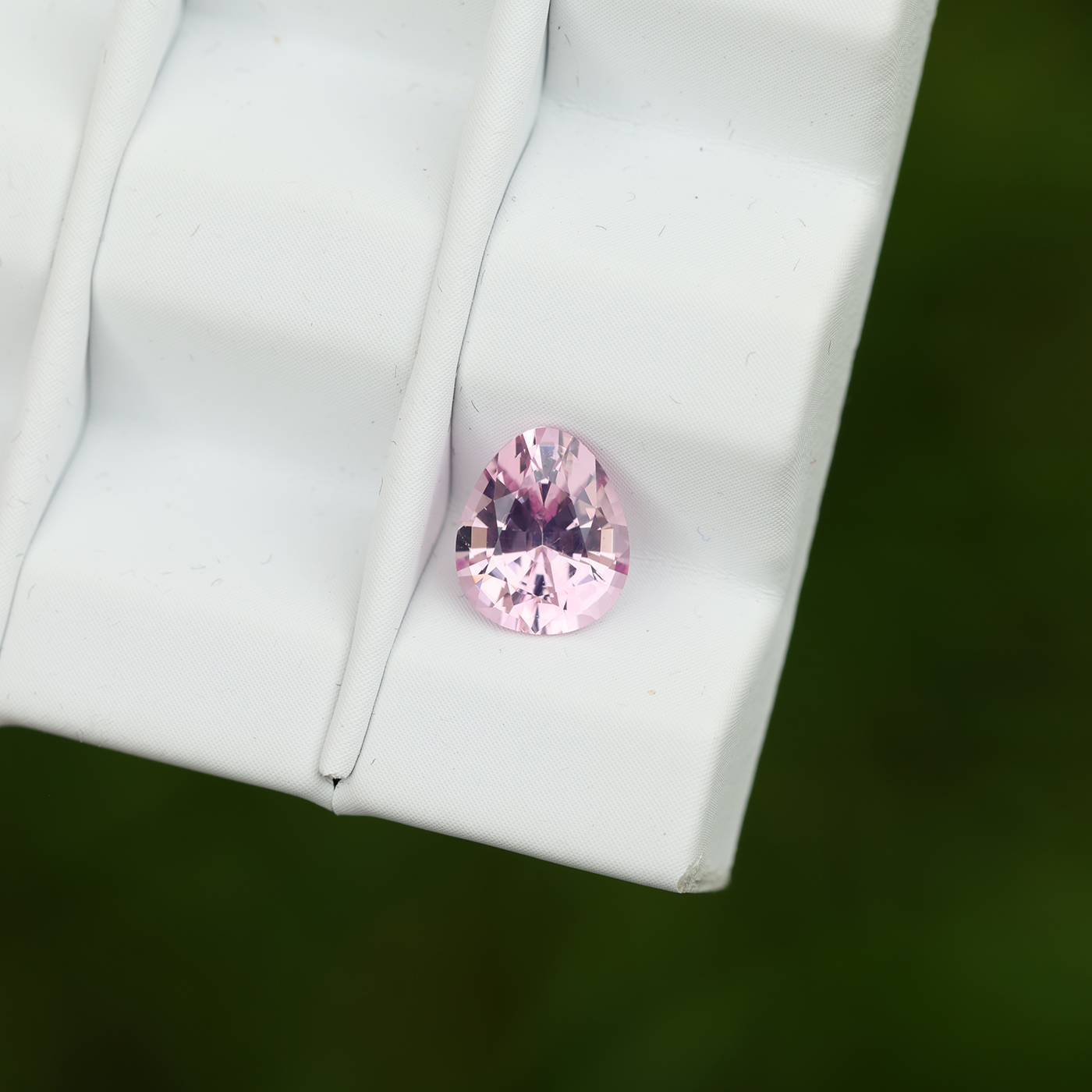 Spinel 1.44 ct