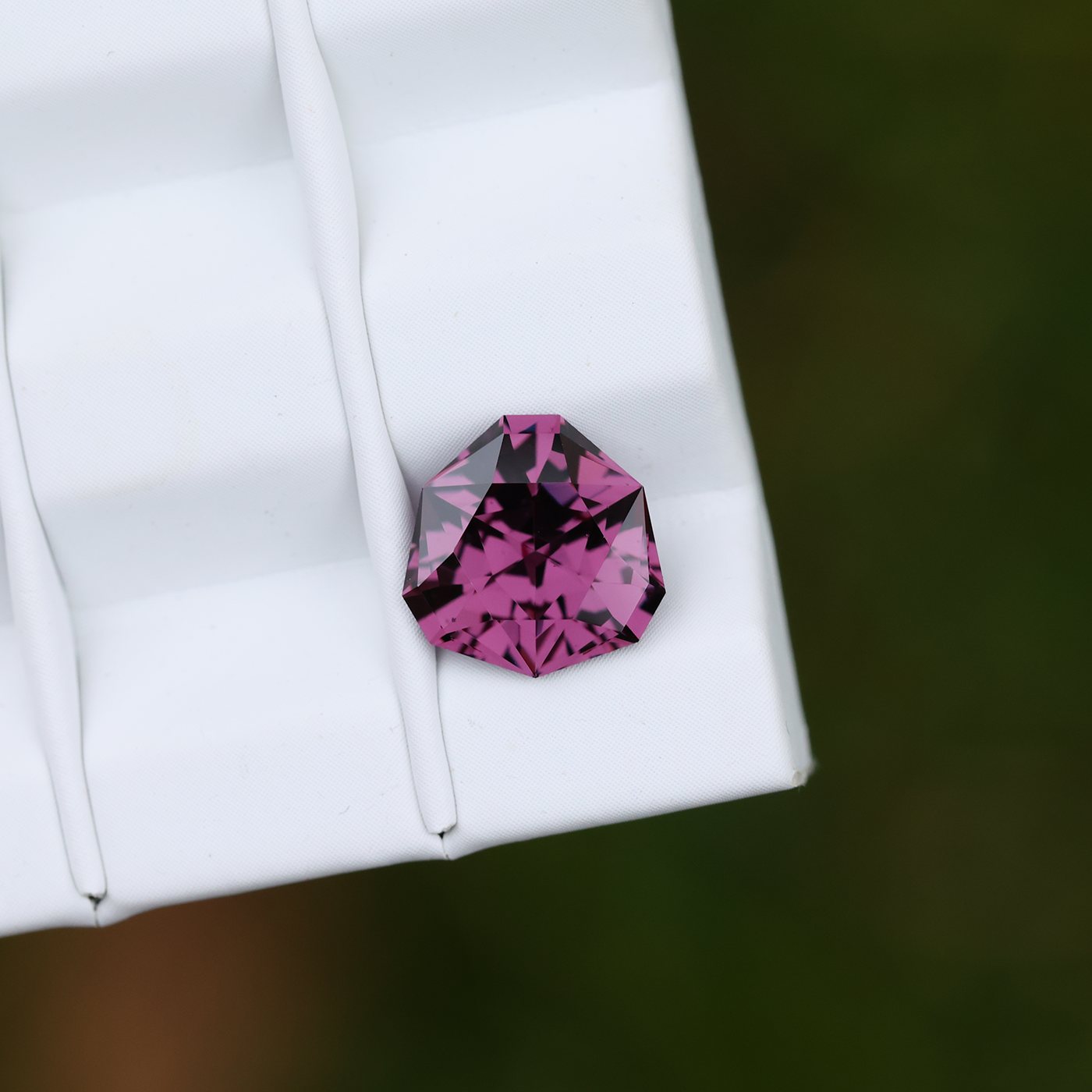 Malaya Garnet 3.83 ct