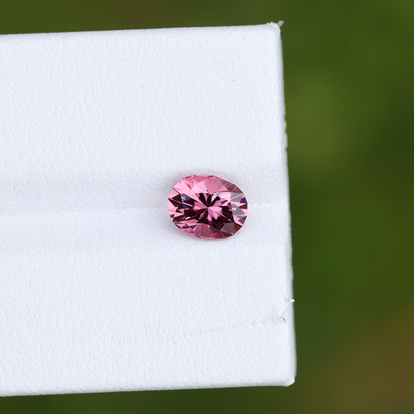 Spinel 1.20 ct