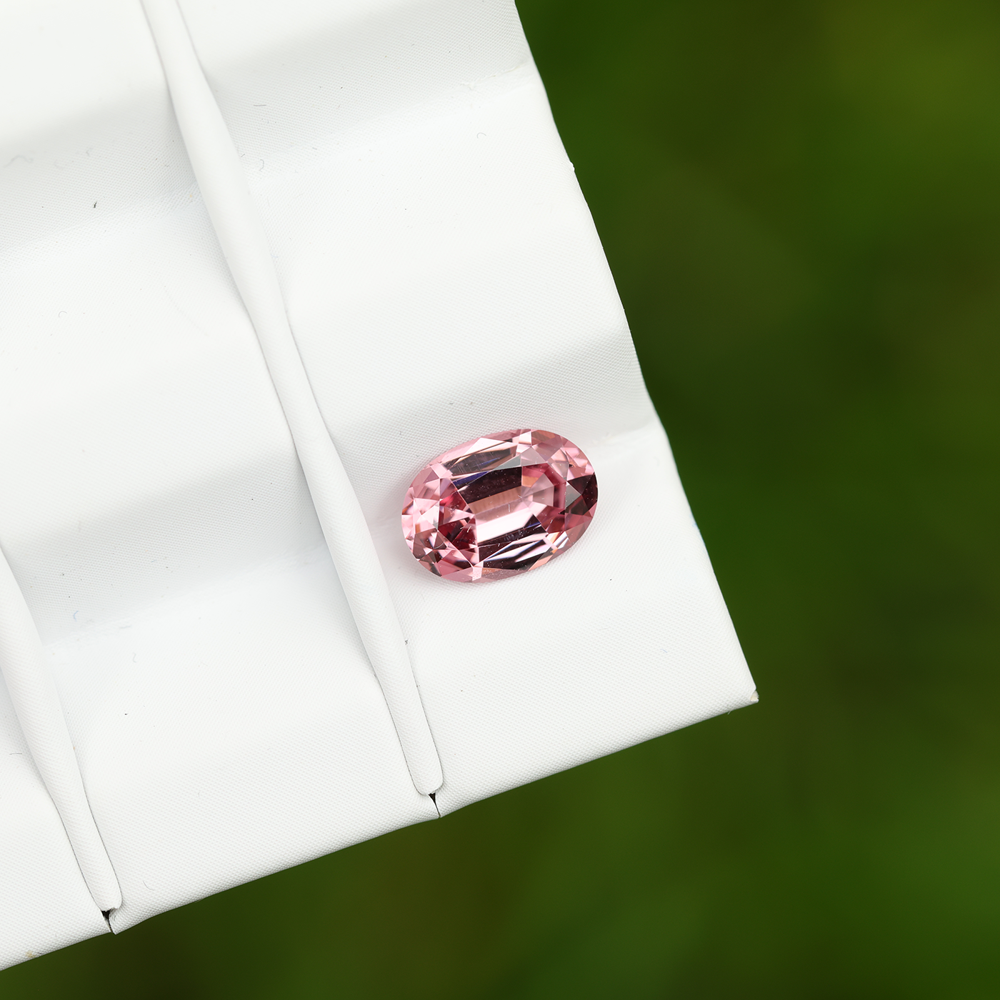 Spinel 1.36 ct