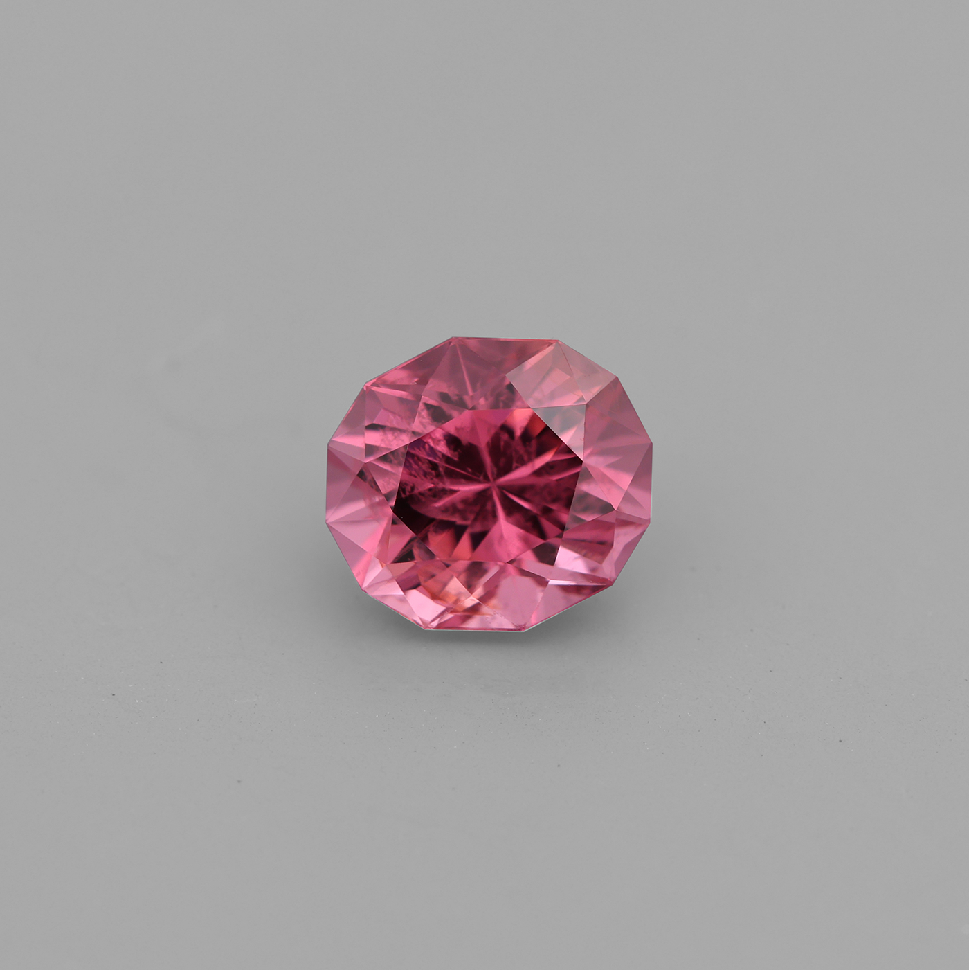Spinel 1.36 ct
