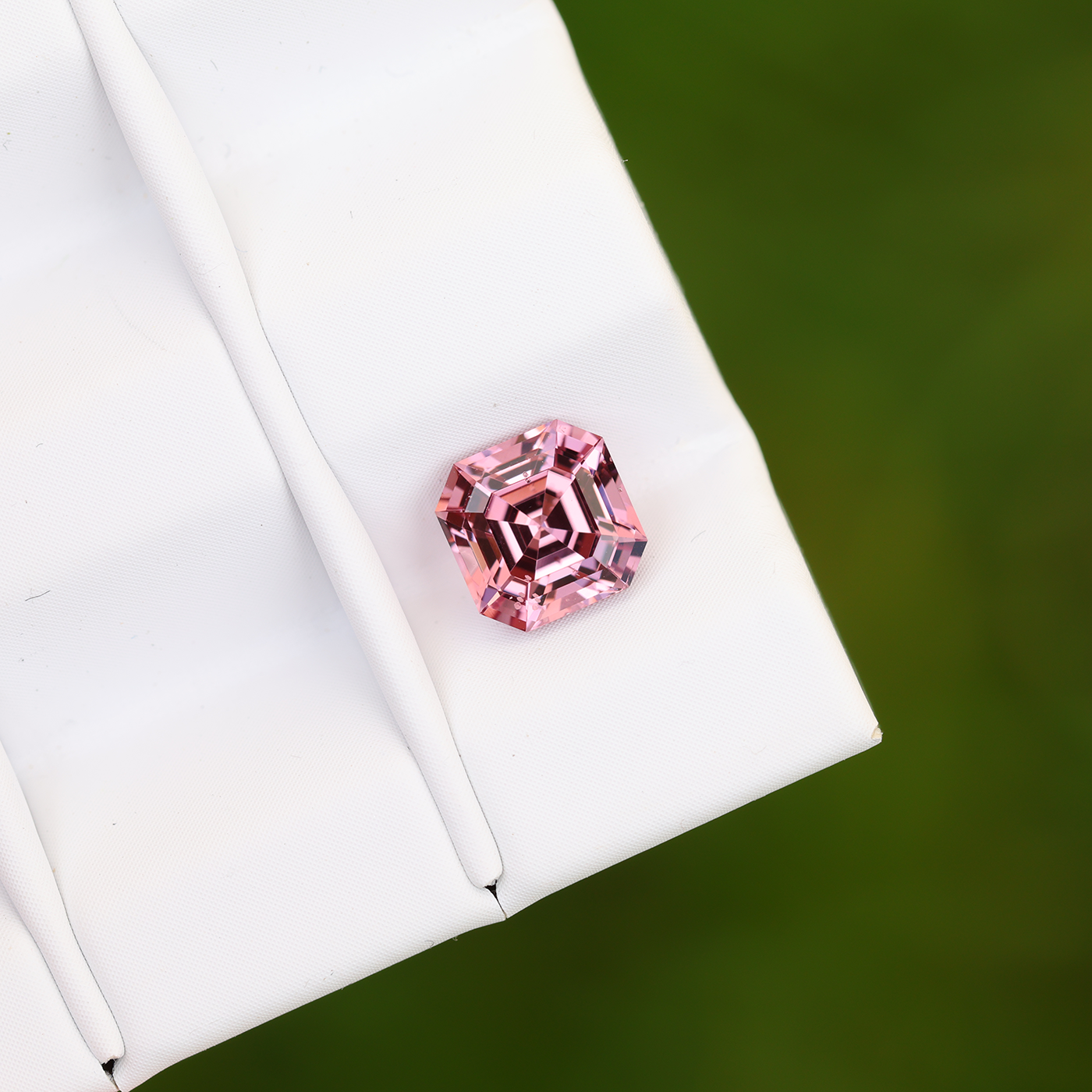 Spinel 1.43 ct
