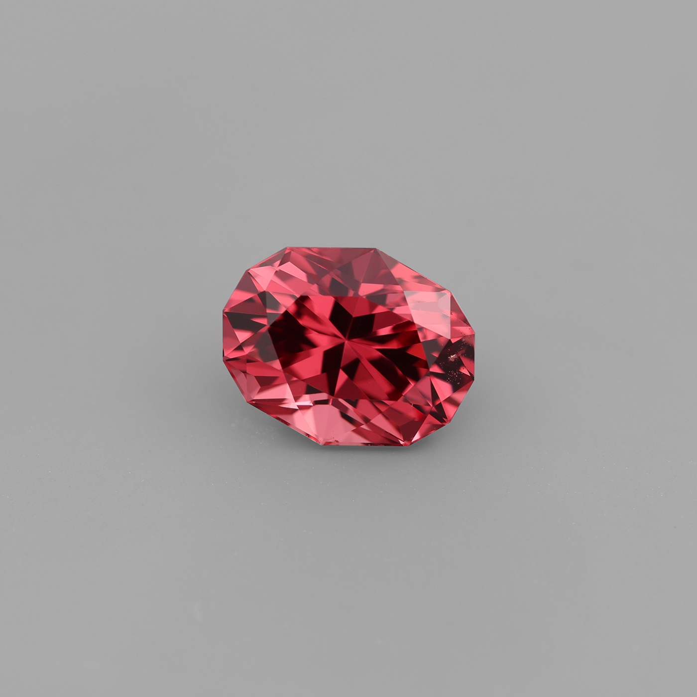 Spinel 1.49 ct