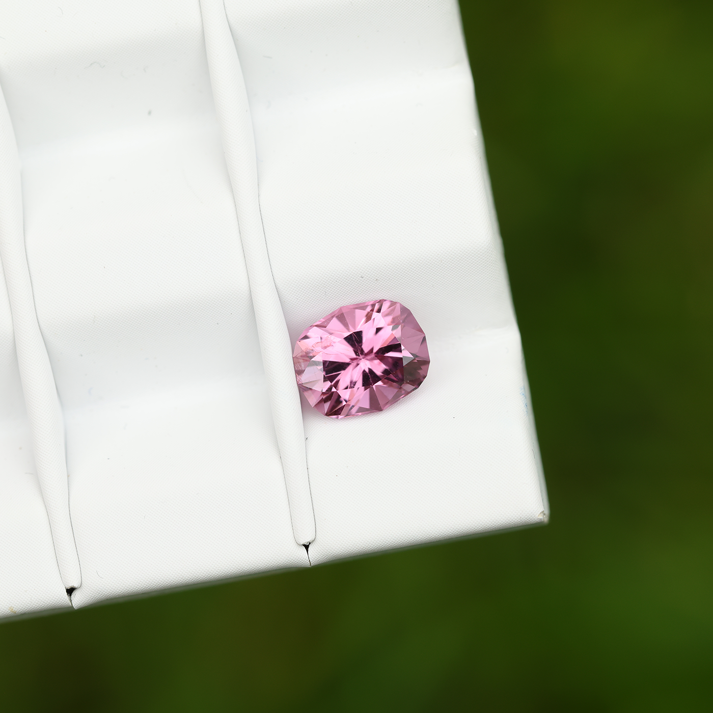 Spinel 1.79 ct