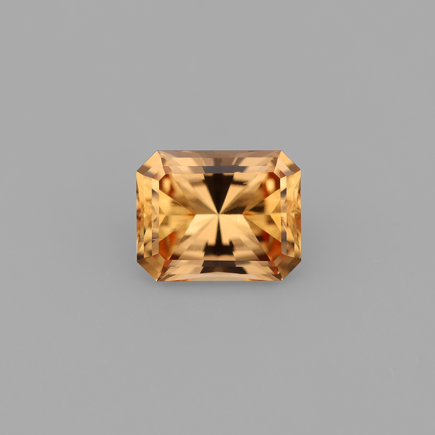 Imperial Topas 1.58 ct
