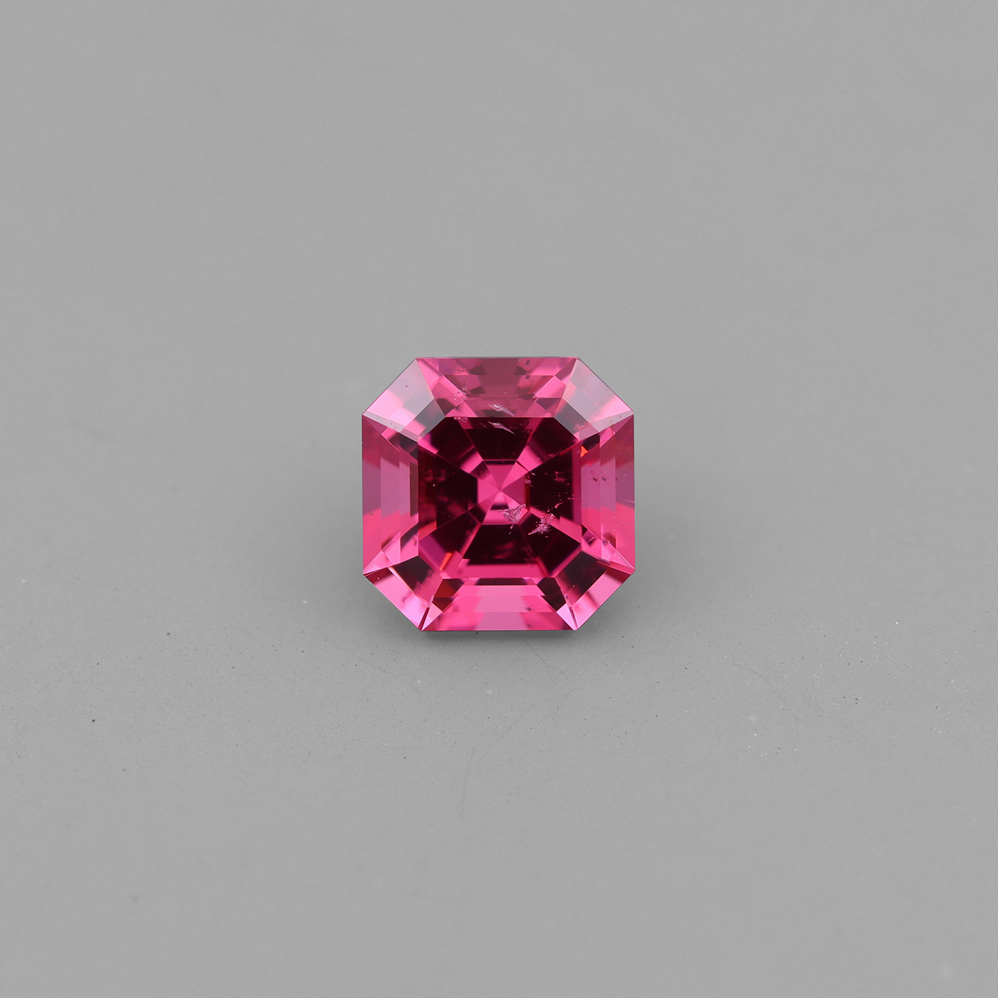 Spinel 0.75 ct
