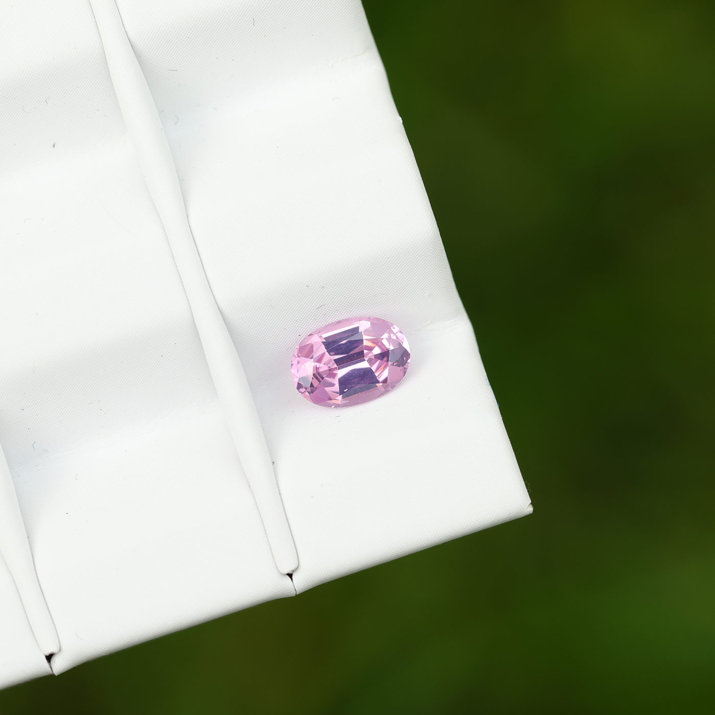 Spinel 0.83 ct