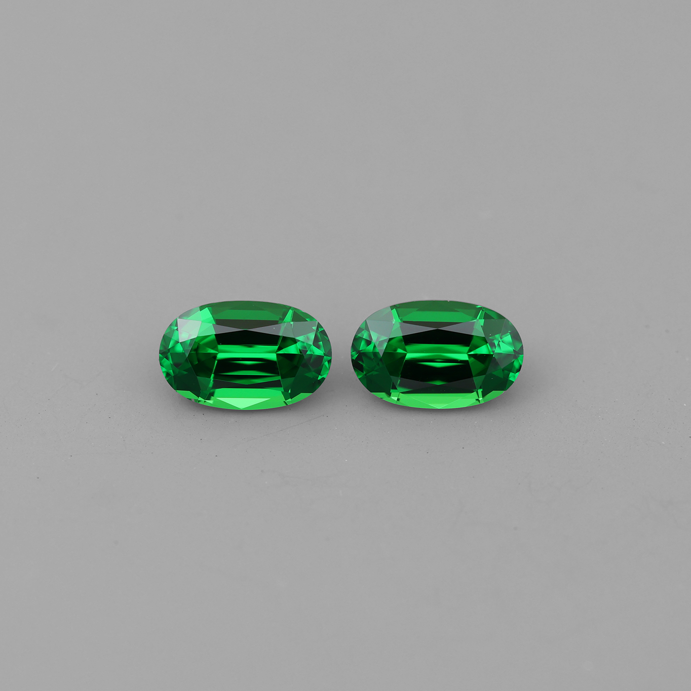 Tsavorite Pair 0.69 ct