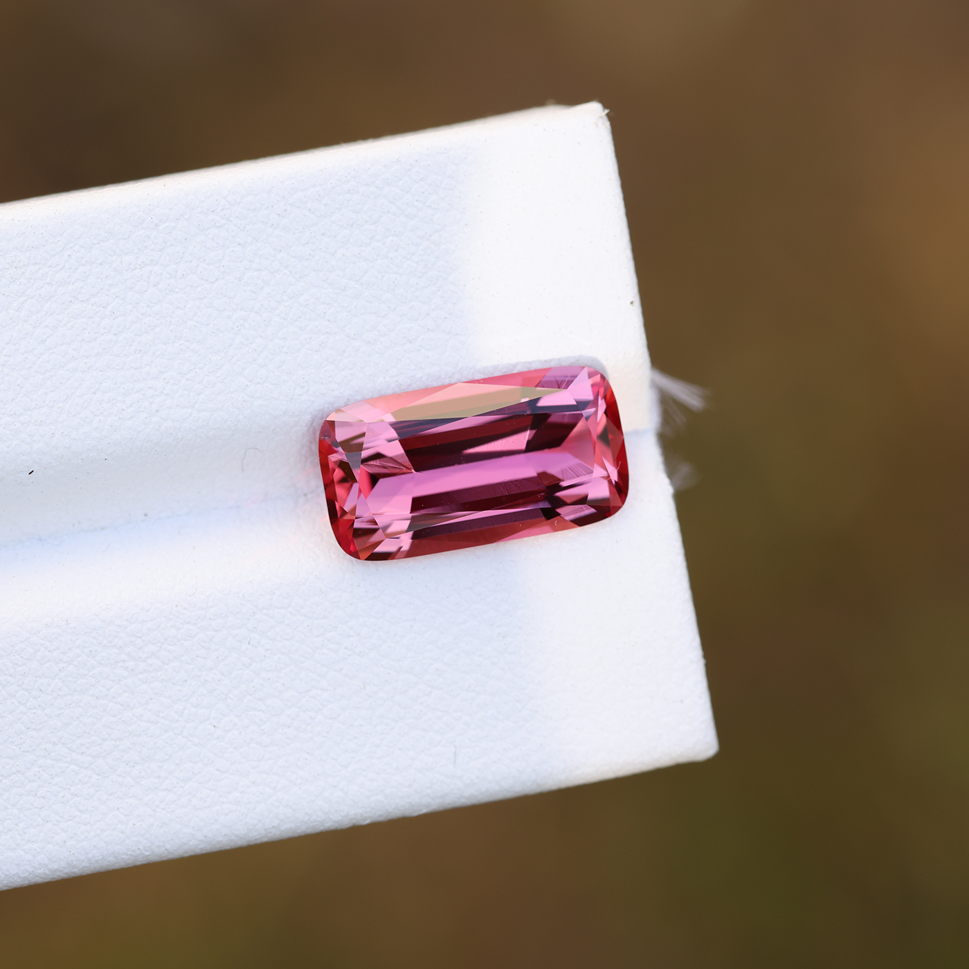 Imperial Topaz 5.84 ct