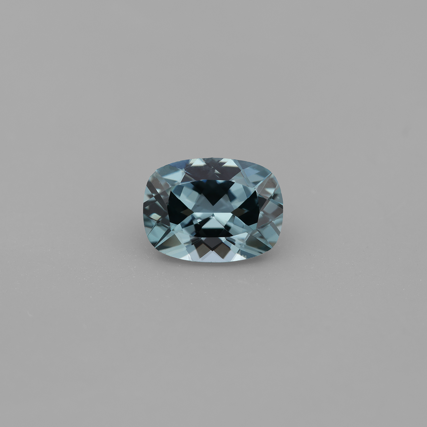 Spinel 1.37 ct