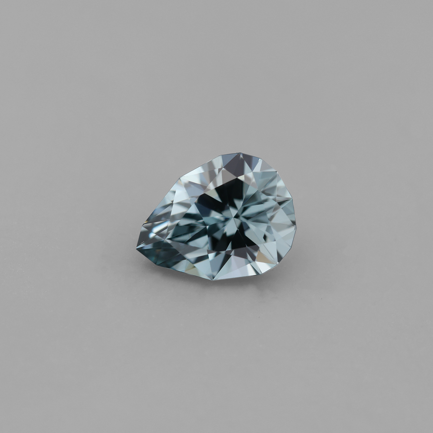 Spinel 1.22 ct