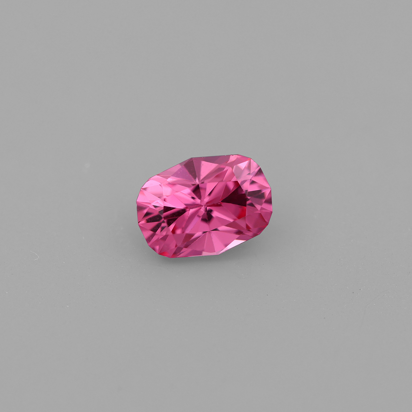 Spinel 0.80 ct