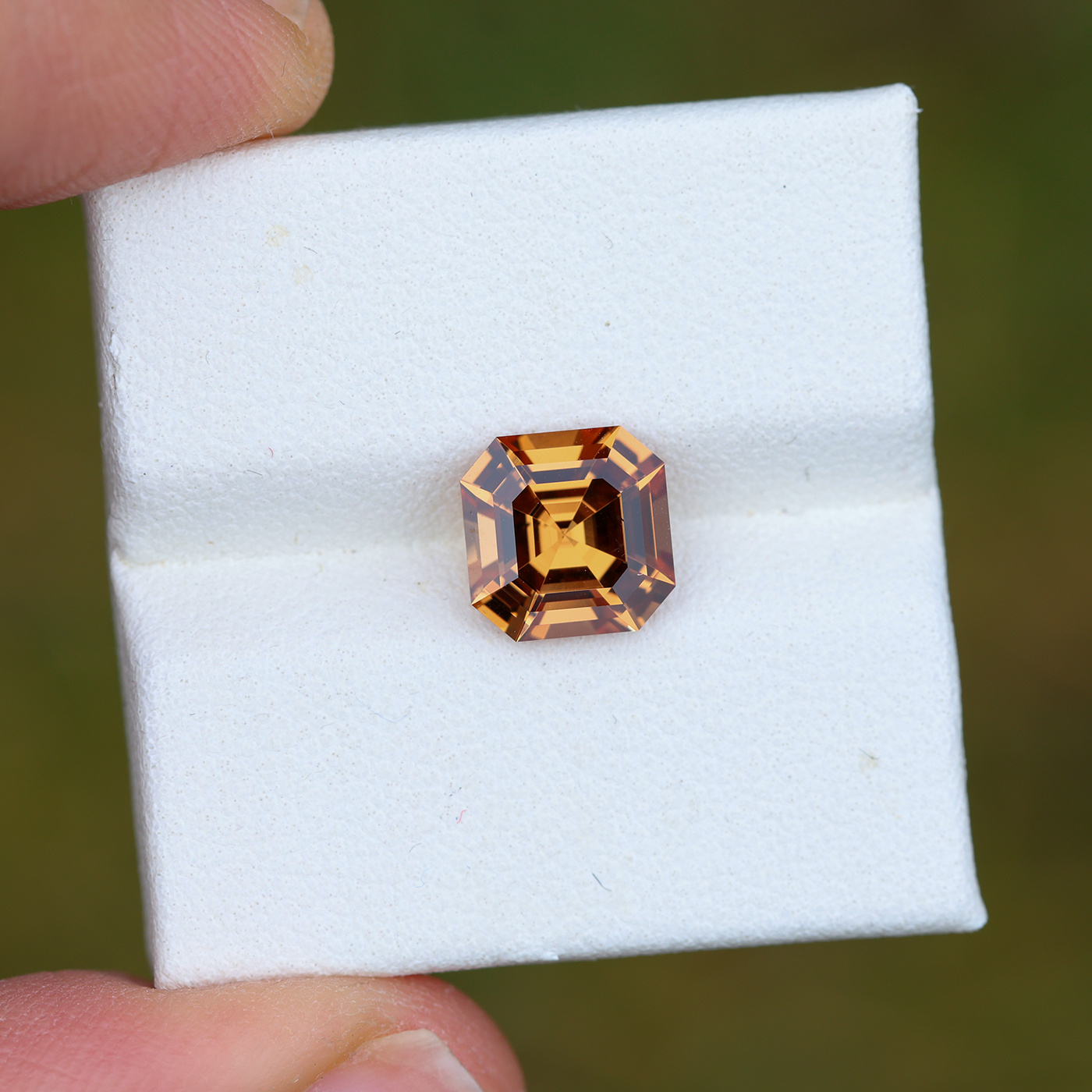 Malaya Granat 2.58 ct