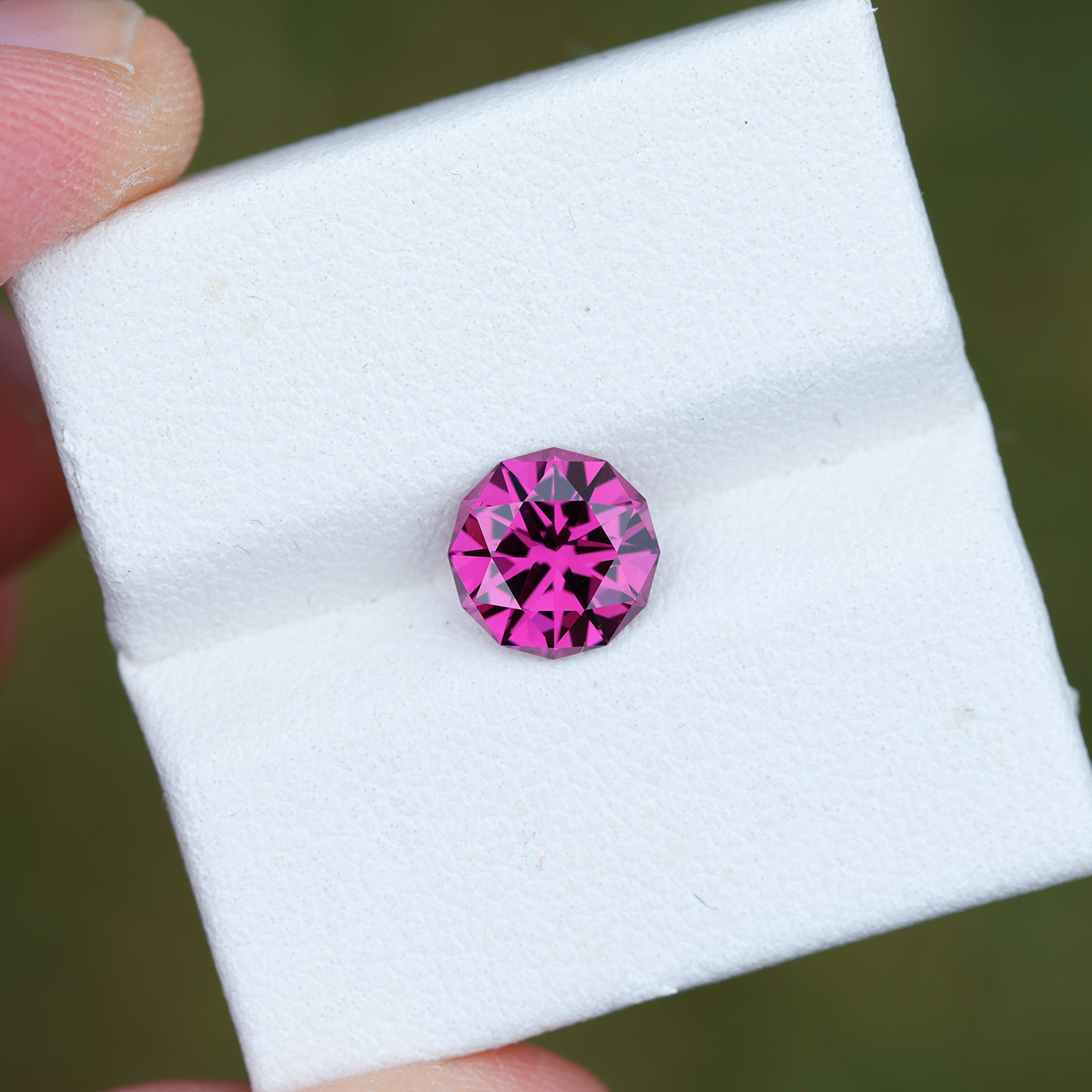 Rhodolite 1.69 ct