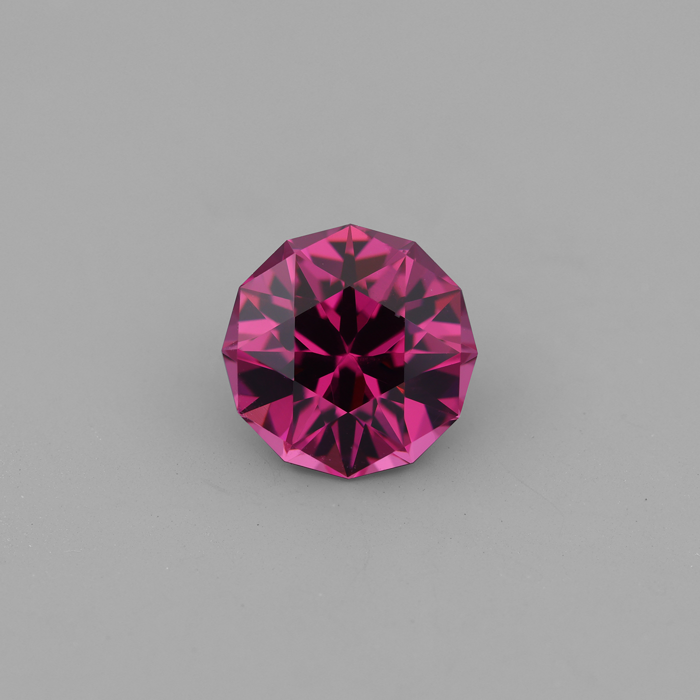 Rhodolite 2.79 ct