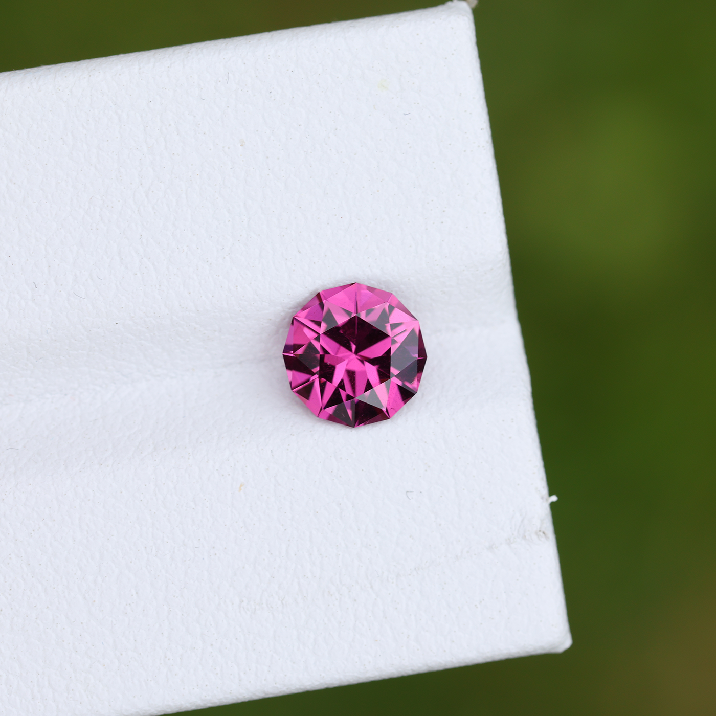 Granat 1.35 ct