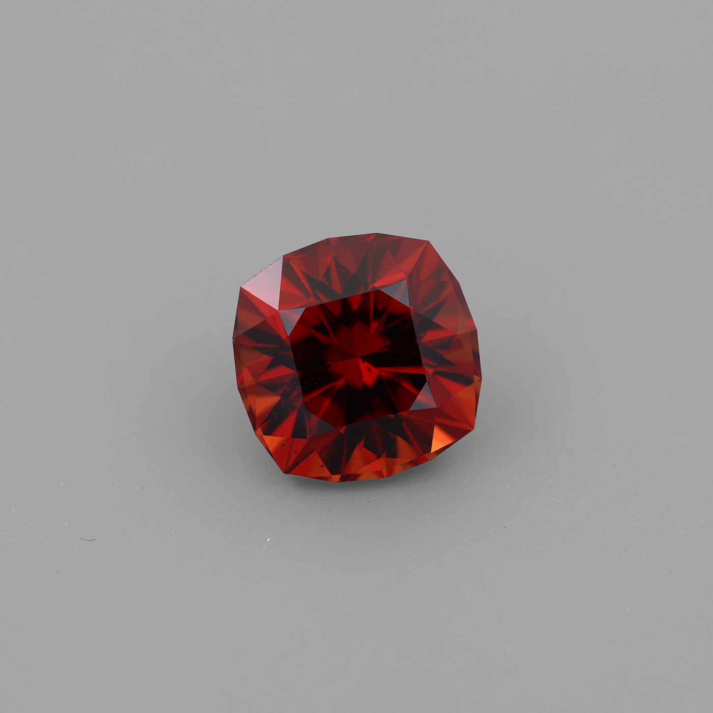 Malaya Garnet 4.05 ct