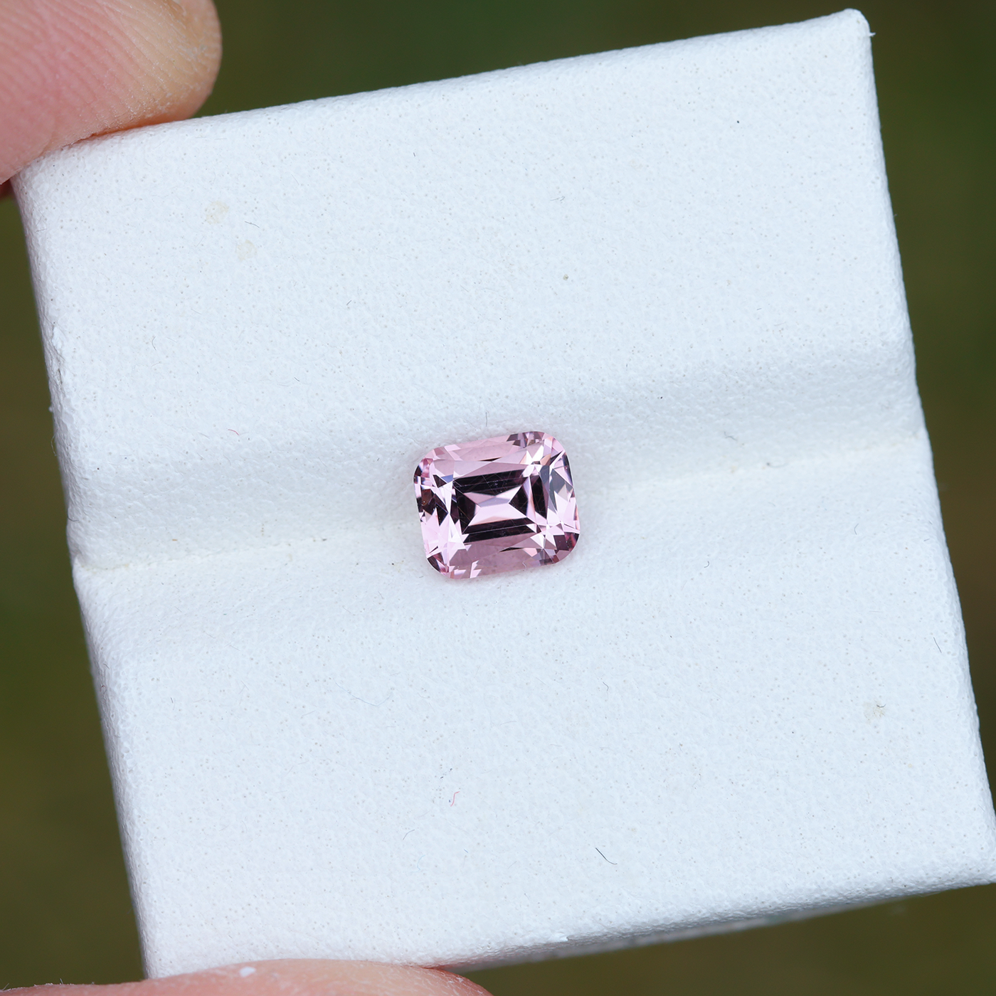 Malaya Garnet 1.02 ct