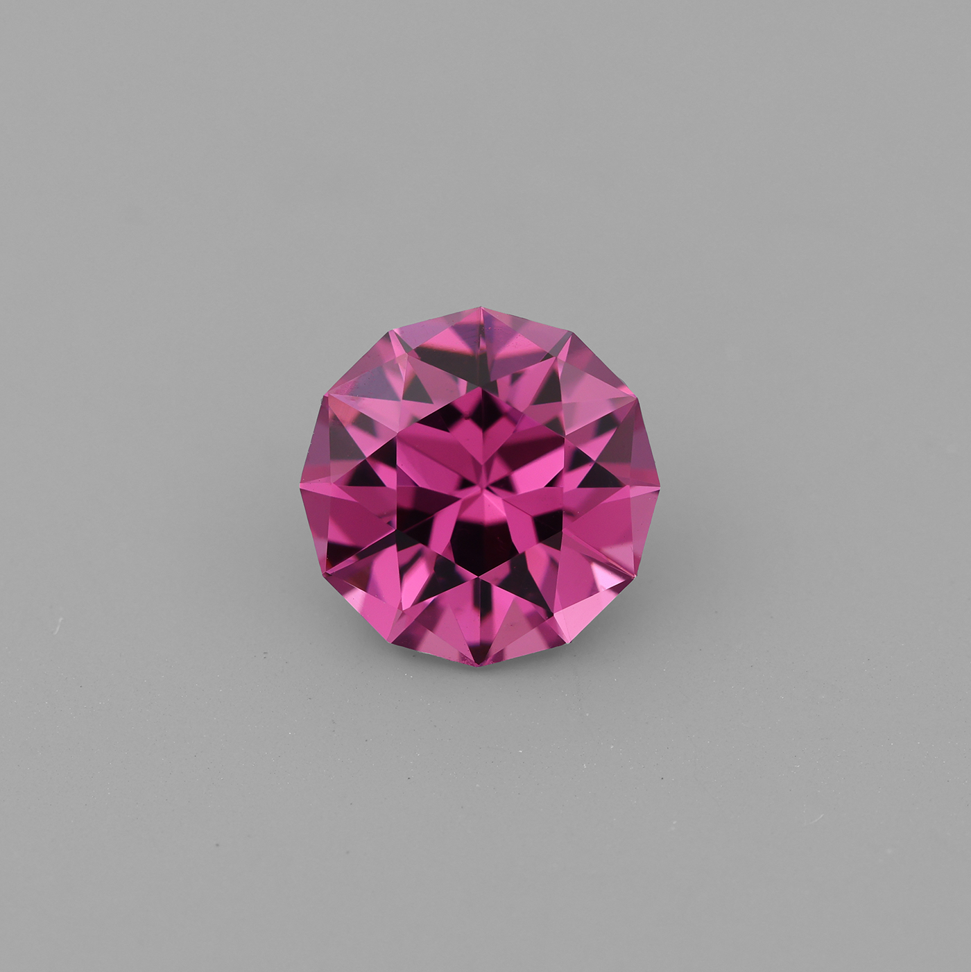 Rhodolith 2.28 ct