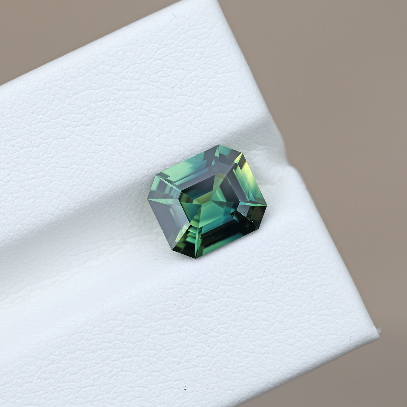 Sapphire 2.71 ct