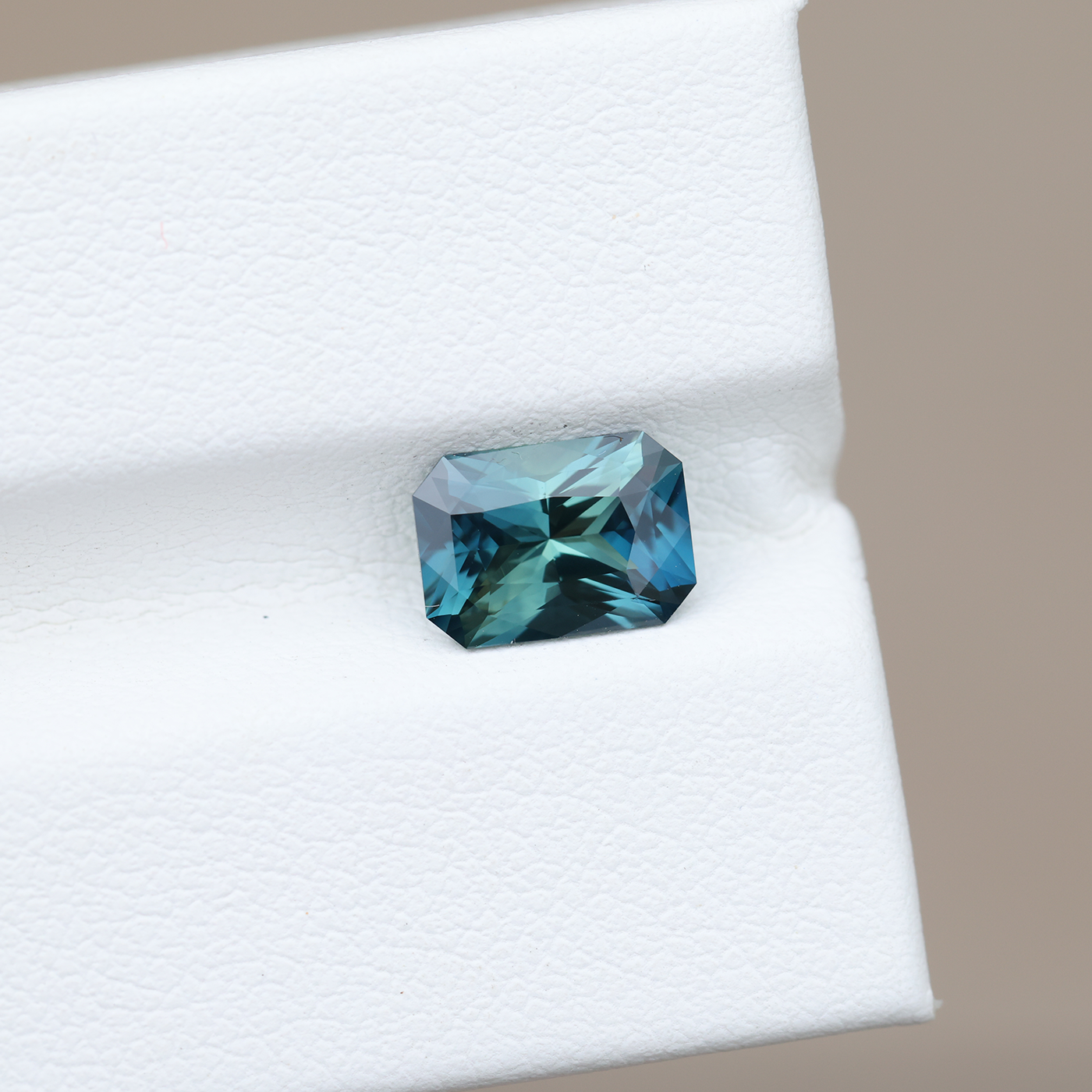 Sapphire 1.70 ct