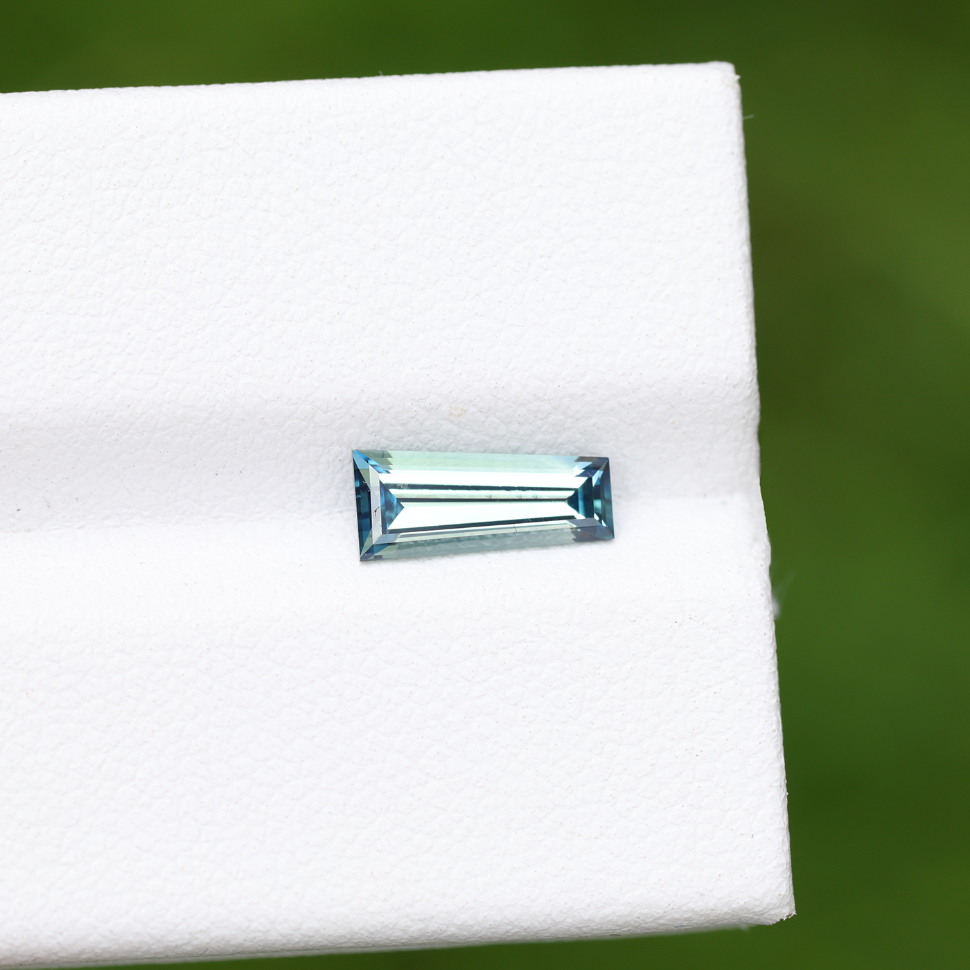 Sapphire 1.22 ct