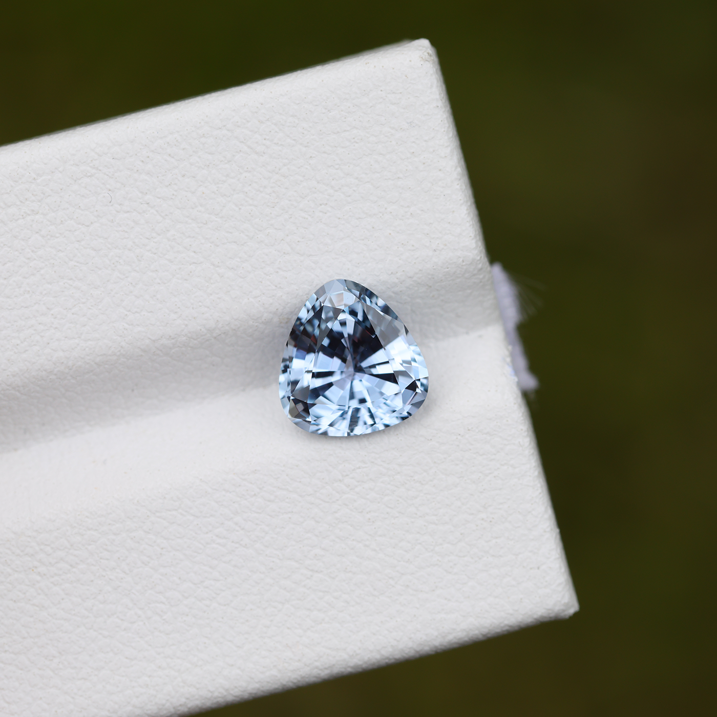 Sapphire 2.47 ct