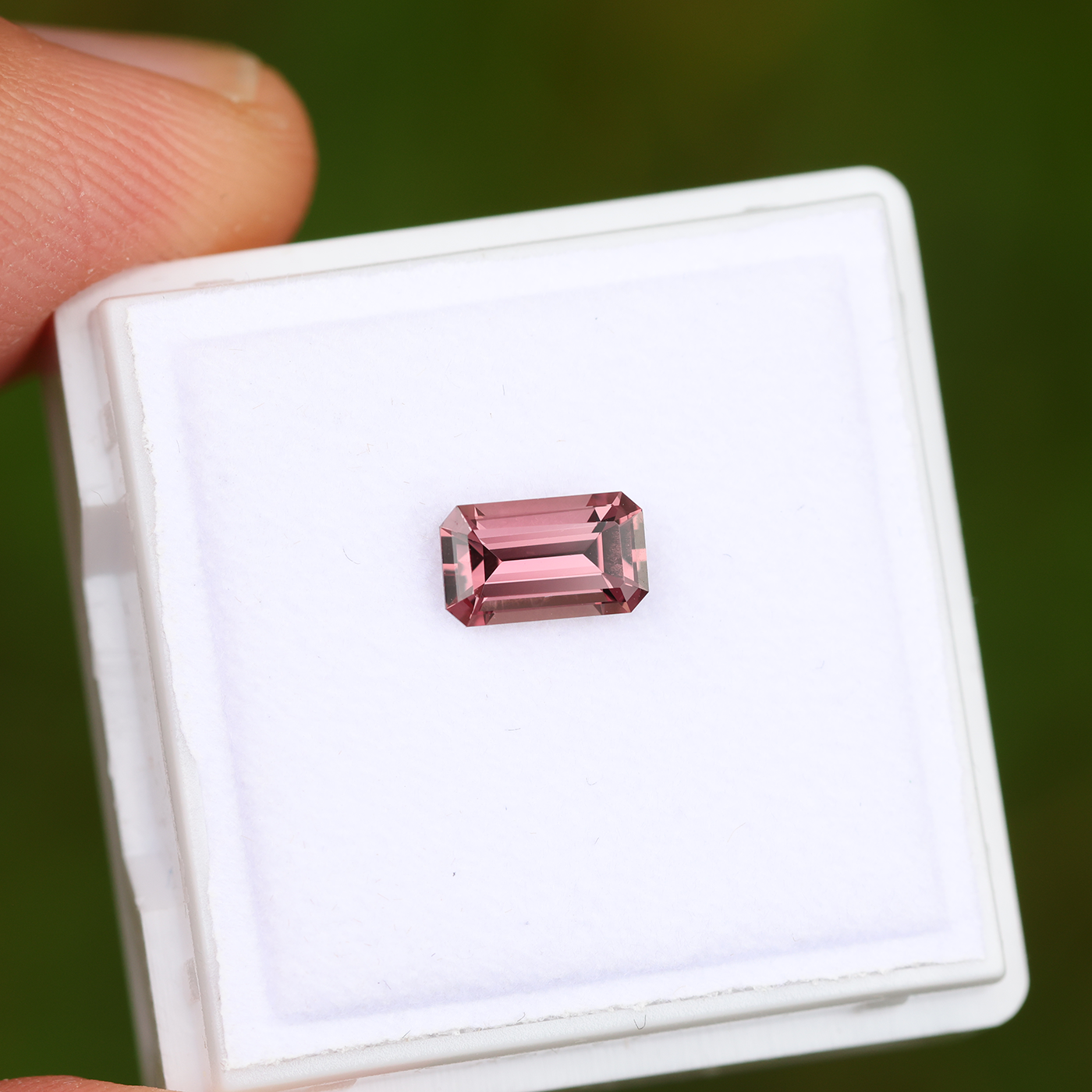 Sapphire 0.70 ct