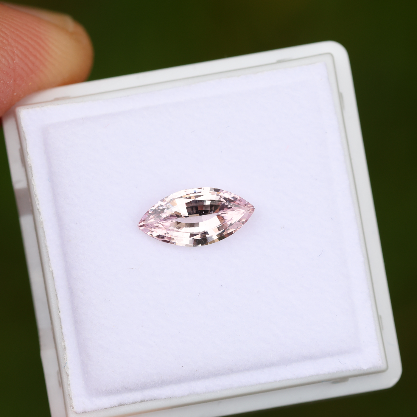Saphir 0.74 ct
