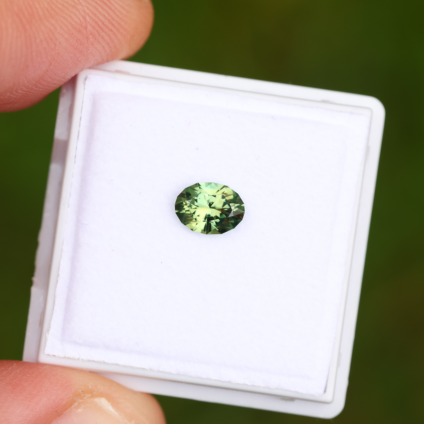 Sapphire 0.57 ct