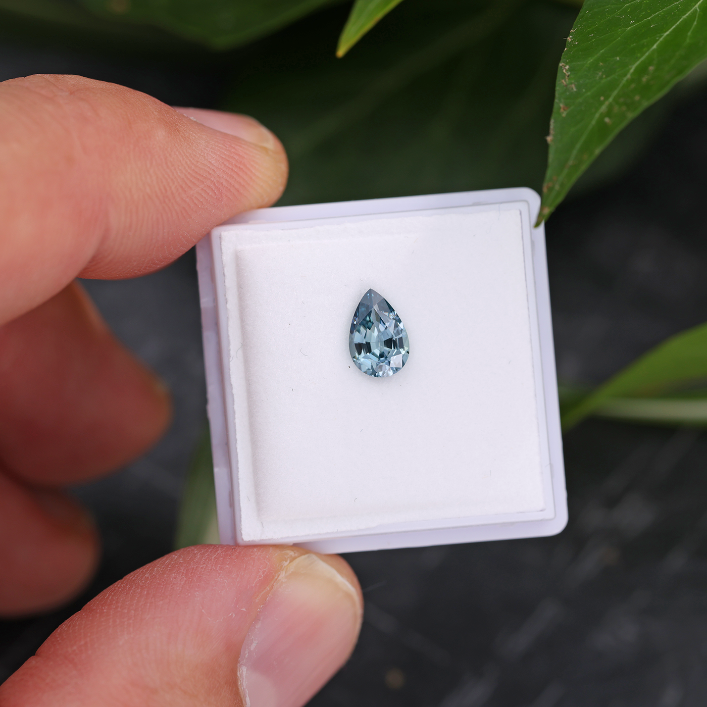Sapphire 0.74 ct