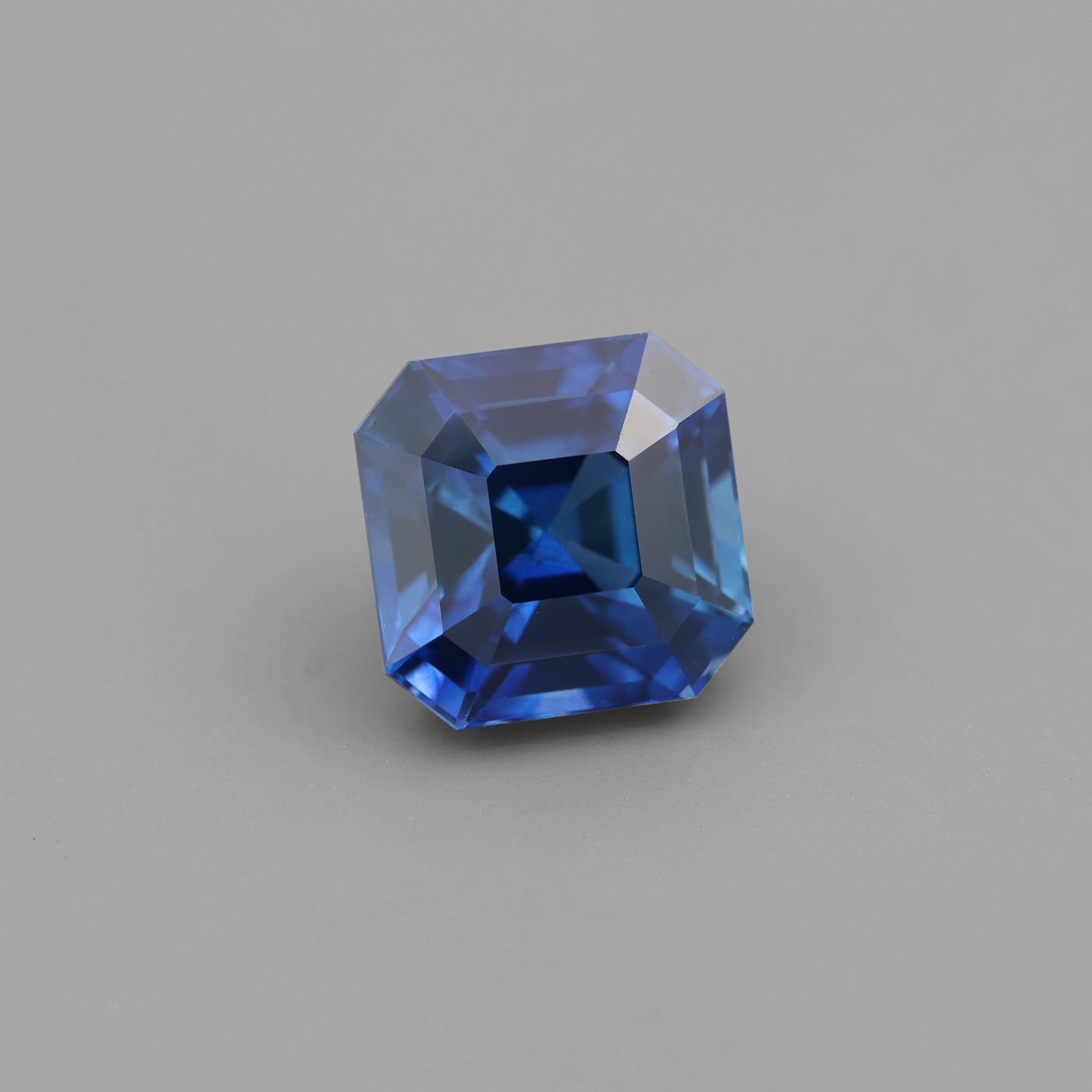 Sapphire 3.27 ct
