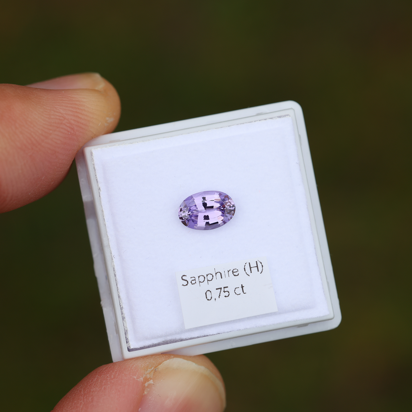 Saphir 0.75 ct