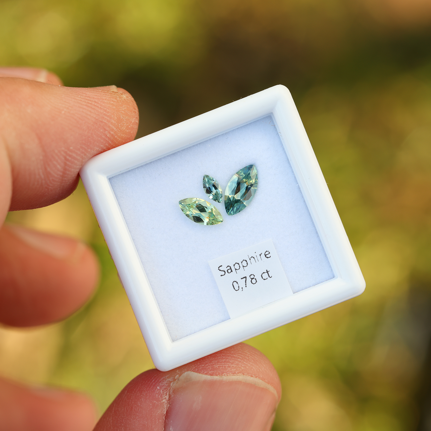 Sapphire Set 0.77 ct