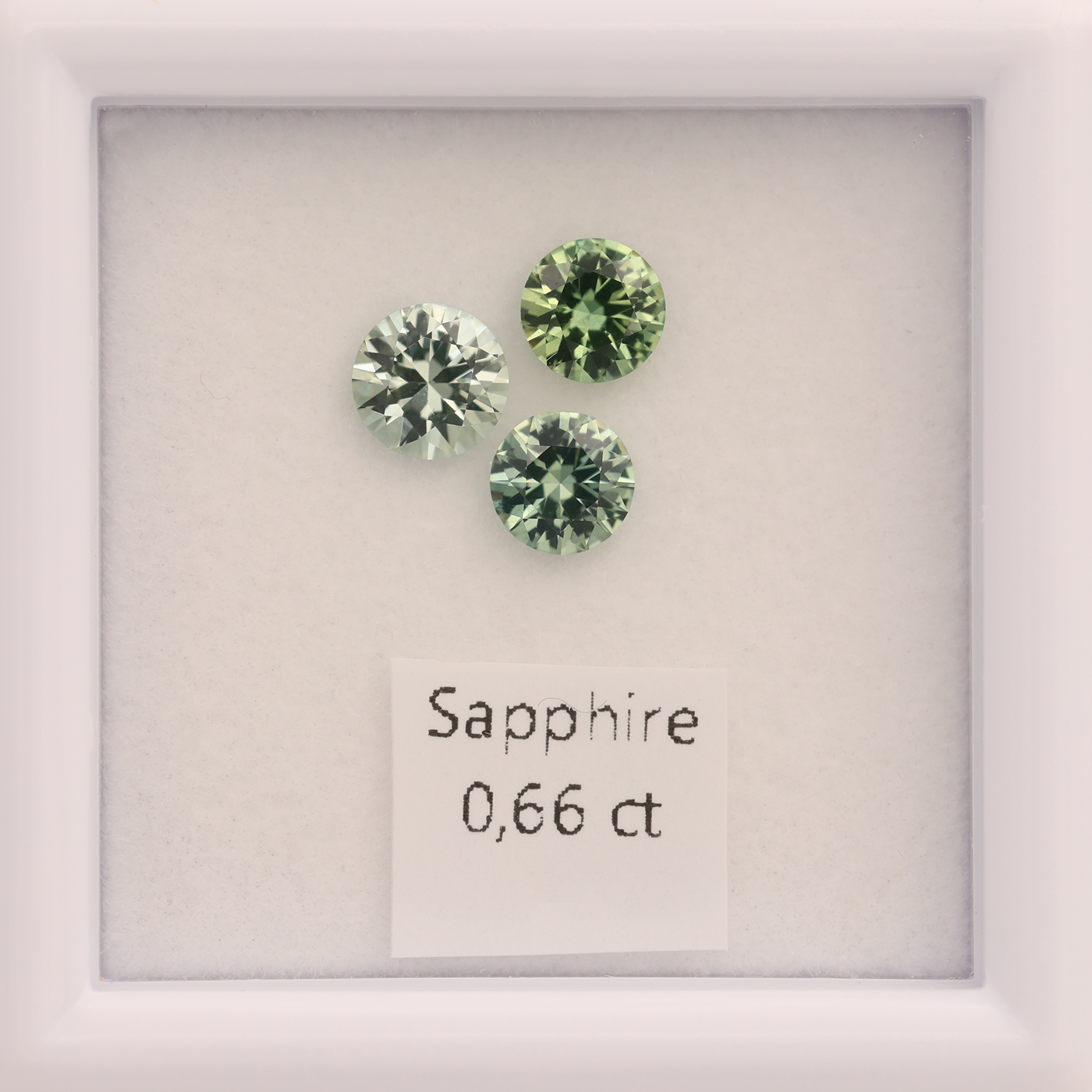 Sapphire Set 0.66 ct