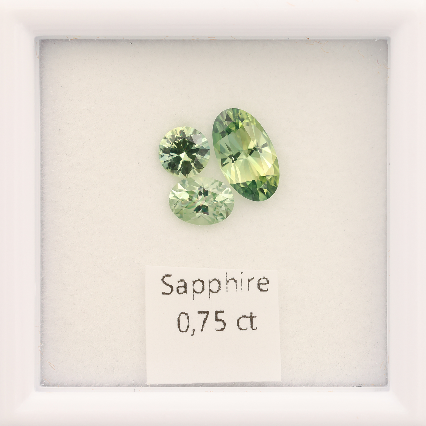 Sapphire Set 0.75 ct